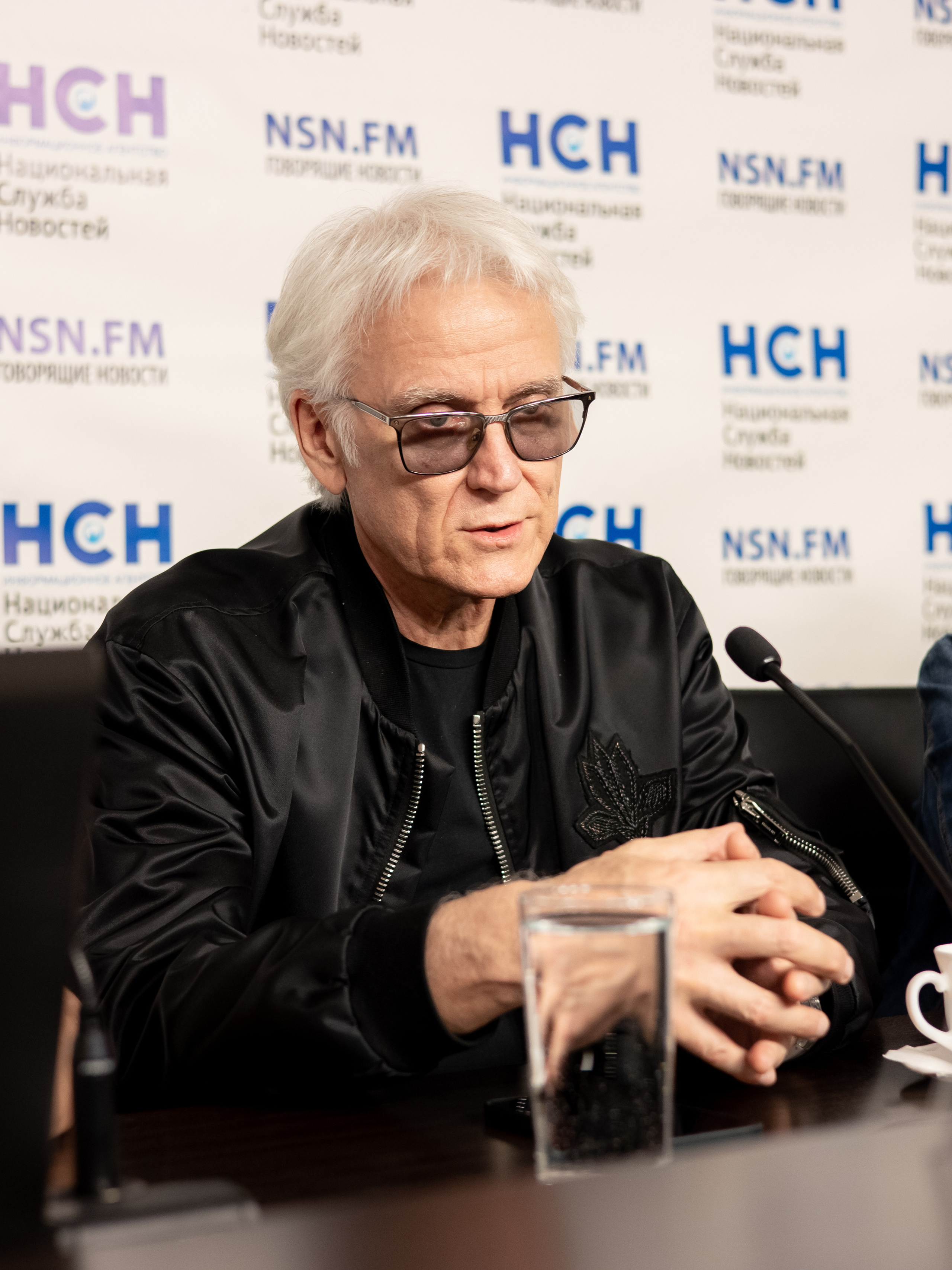 Пресс-конференция в НСН (Александр Маршал, Ольга Кормухина). Фотограф Ольга Махалова — Санкт-Петербург, Москва, Нижний Новгород