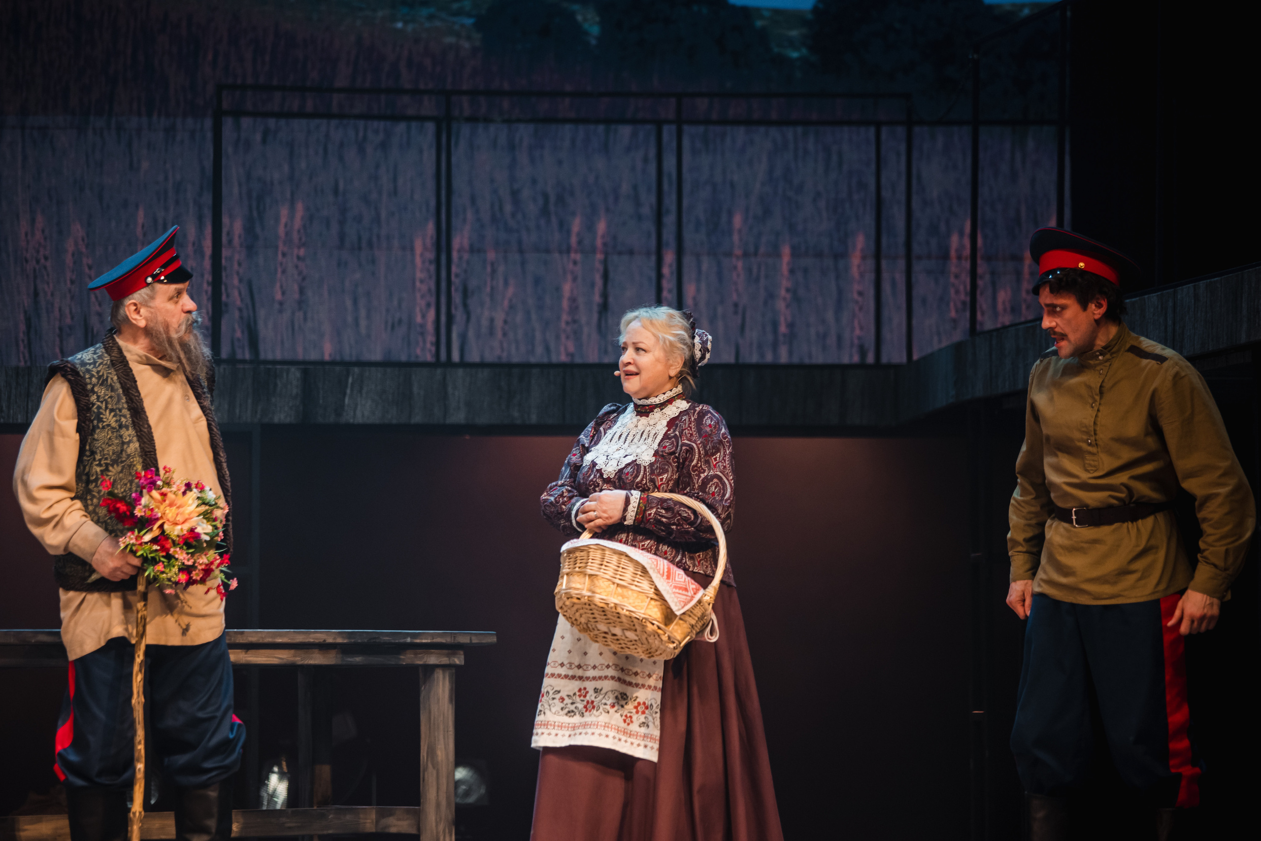 Спектакль «Тихий Дон», театр «Русская песня». Фотограф Ольга Махалова — Санкт-Петербург, Москва, Нижний Новгород