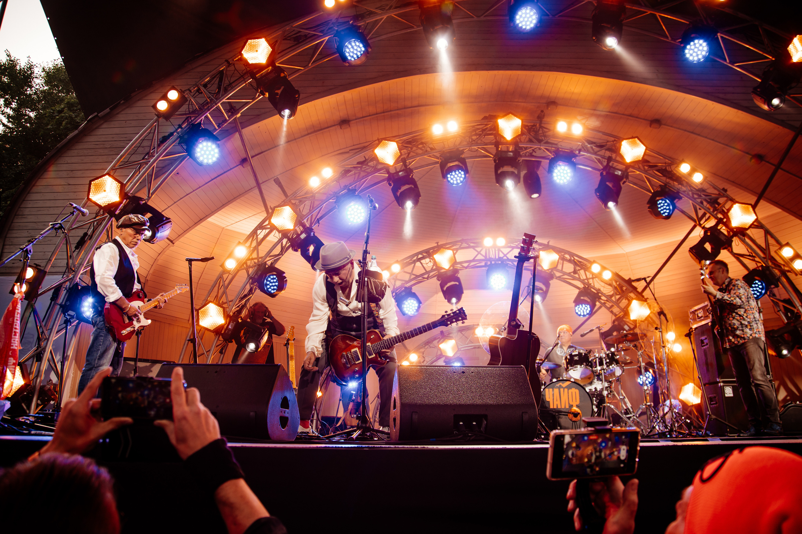 Чайф, сад Эрмитаж. Фотограф Ольга Махалова — Санкт-Петербург, Москва, Нижний Новгород