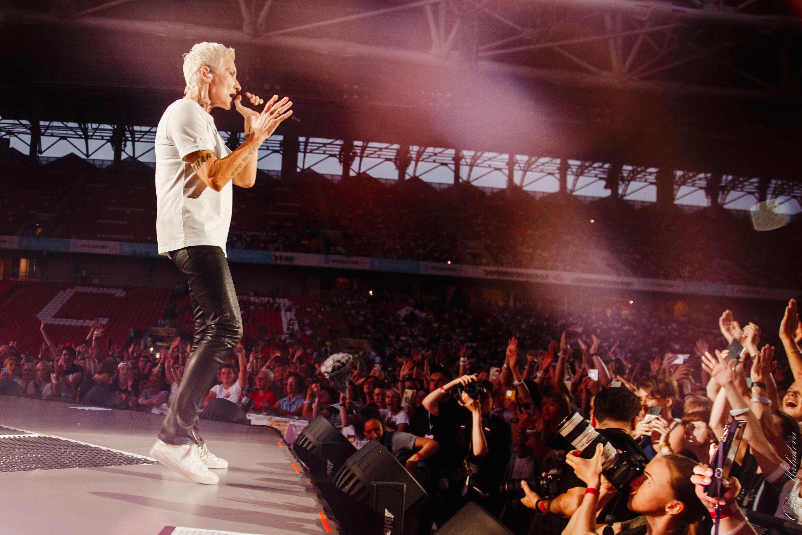 Диана Арбенина и Ночные Снайперы, Открытие Банк Арена. Фотограф Ольга Махалова — Санкт-Петербург, Москва, Нижний Новгород