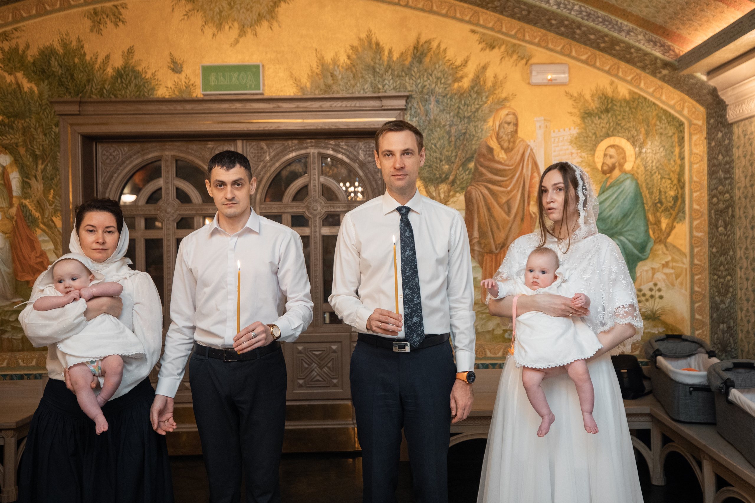 Крещение Дианы и Анжелики. Фотограф Крещение, Выписка москва