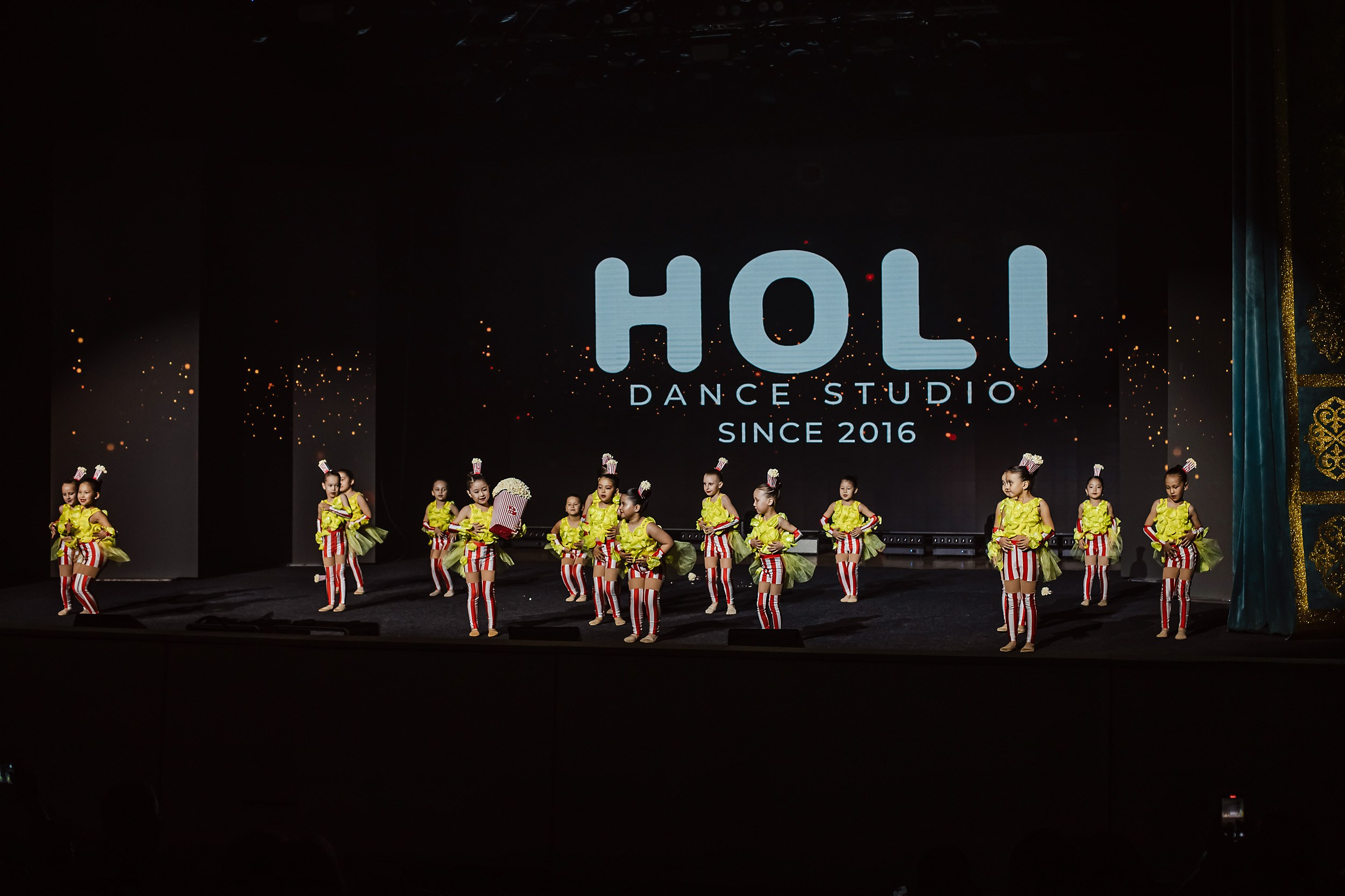 10 лет Holi Fance Studio | Part 1. Кипятком Павлодар