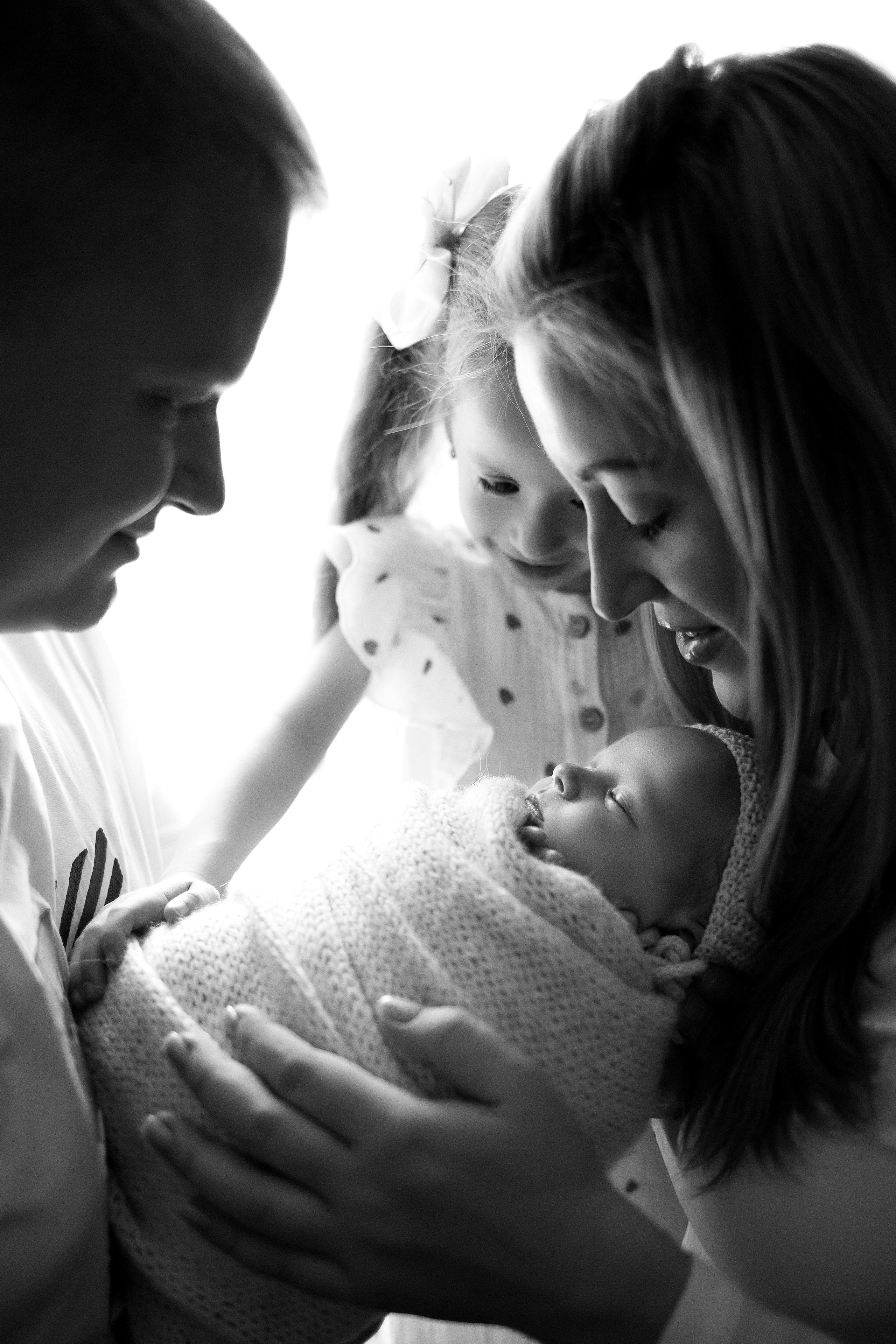 Фотосессия новорожденного. Фотограф новорожденных в Новосибирске