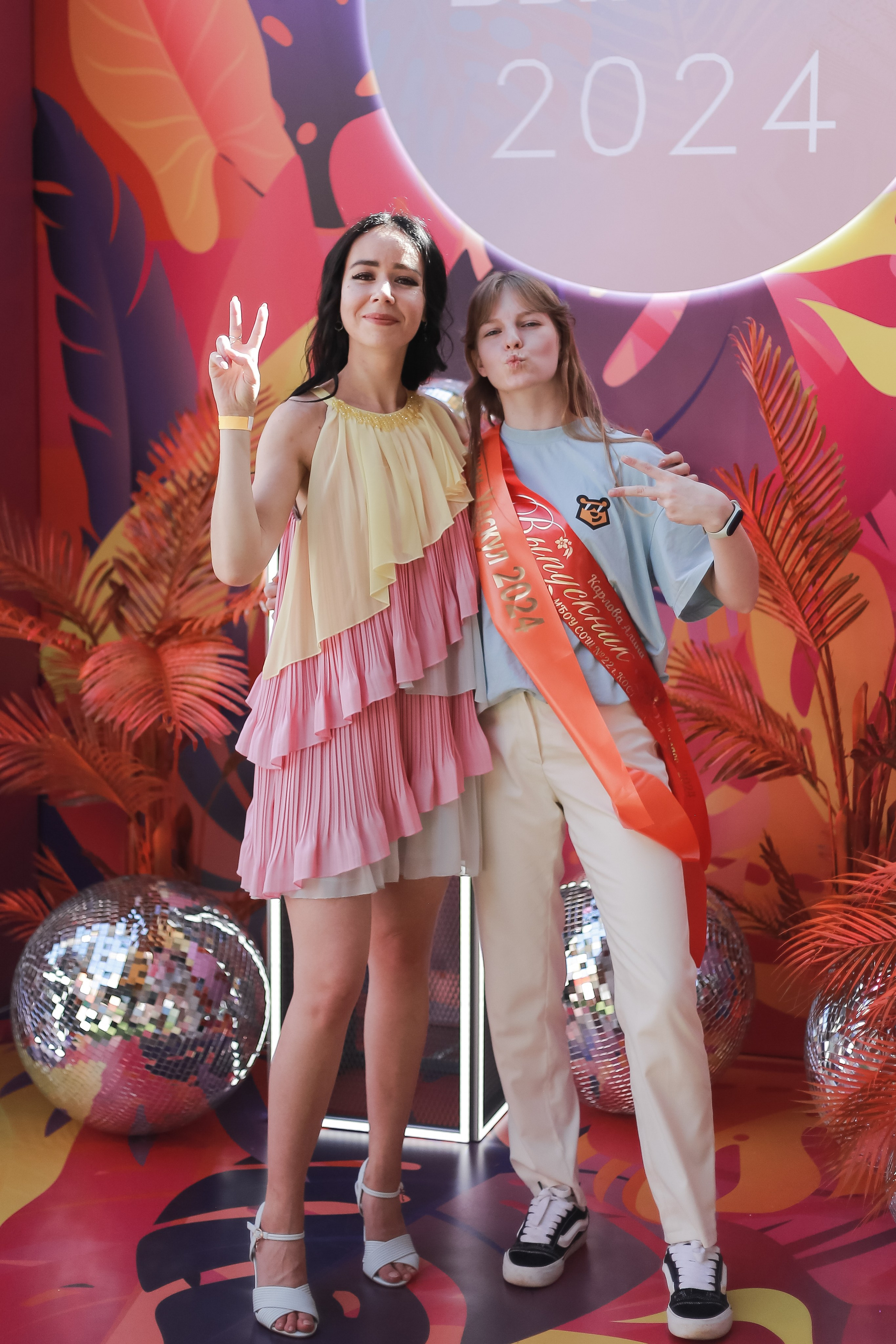 Выпускной УМСКУЛ. Клуб Джипси. Антонина Морозова, профессиональный семейный фотограф видеограф