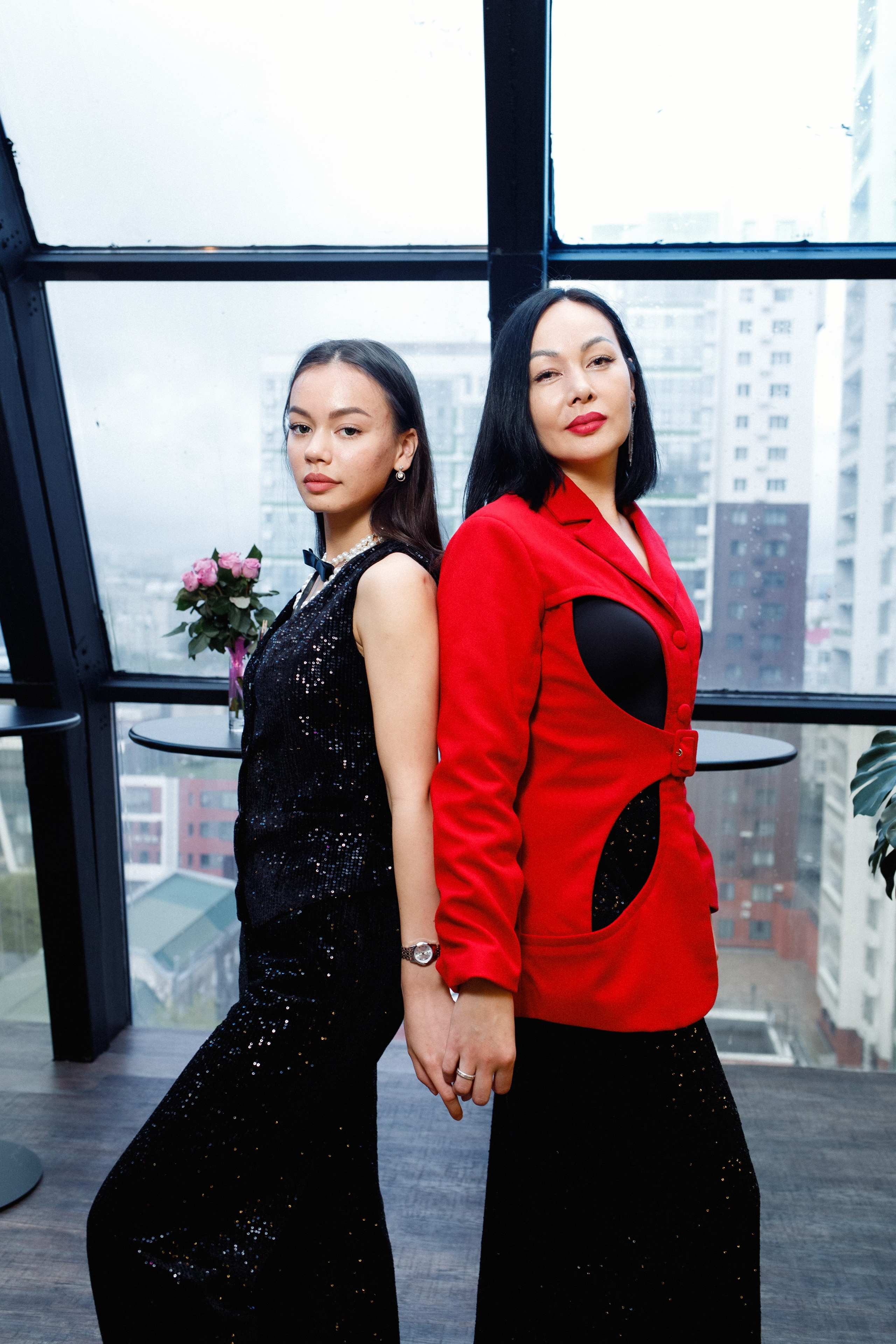 QUEEN KHV [12 ЛЕТ]. СВОИ. ФОТООТЧЕТЫ-СОБЫТИЯ-МЕСТА