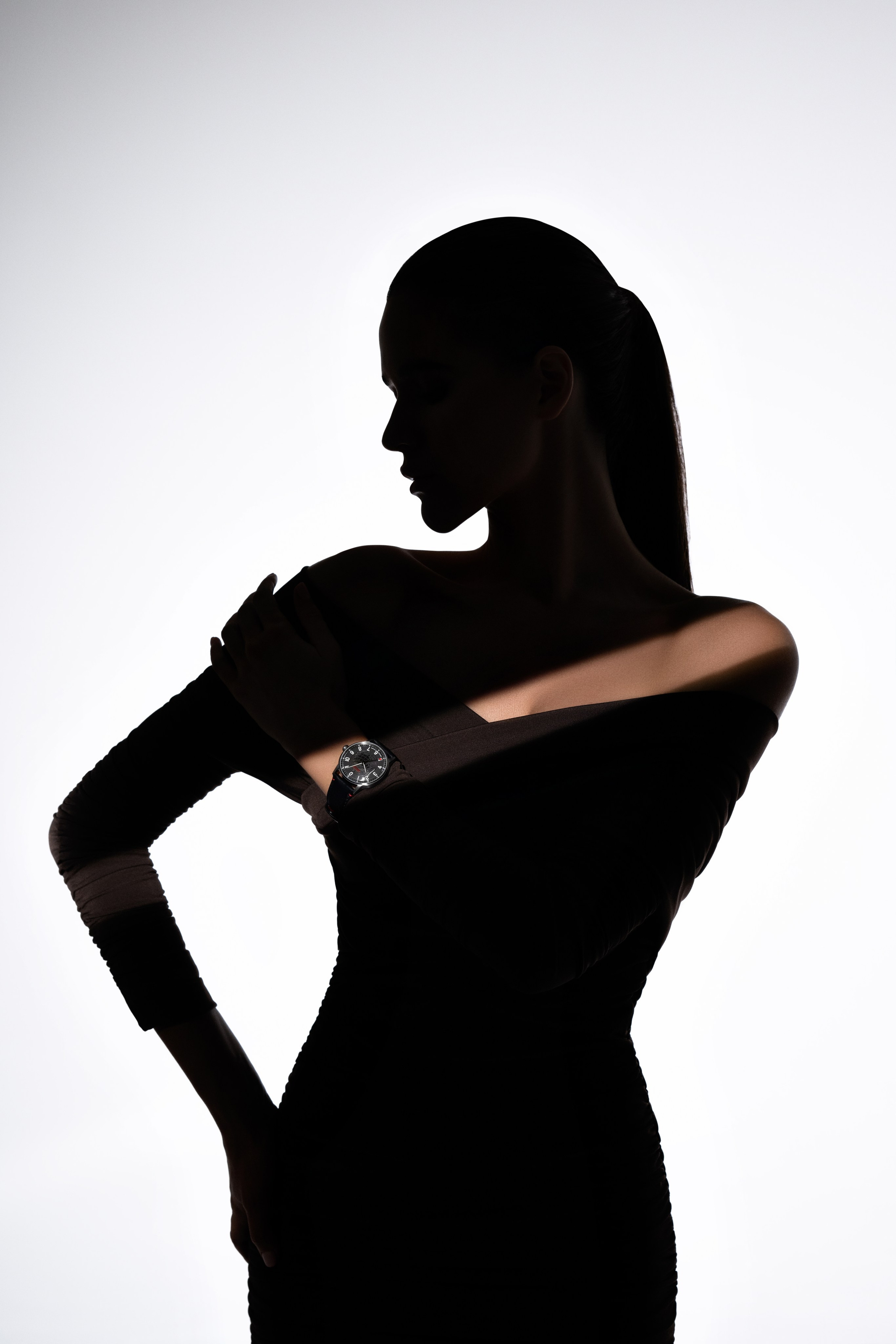 Ph: Anton Sokolov                                                                                                  Retoucher: @retouch.komissarova  