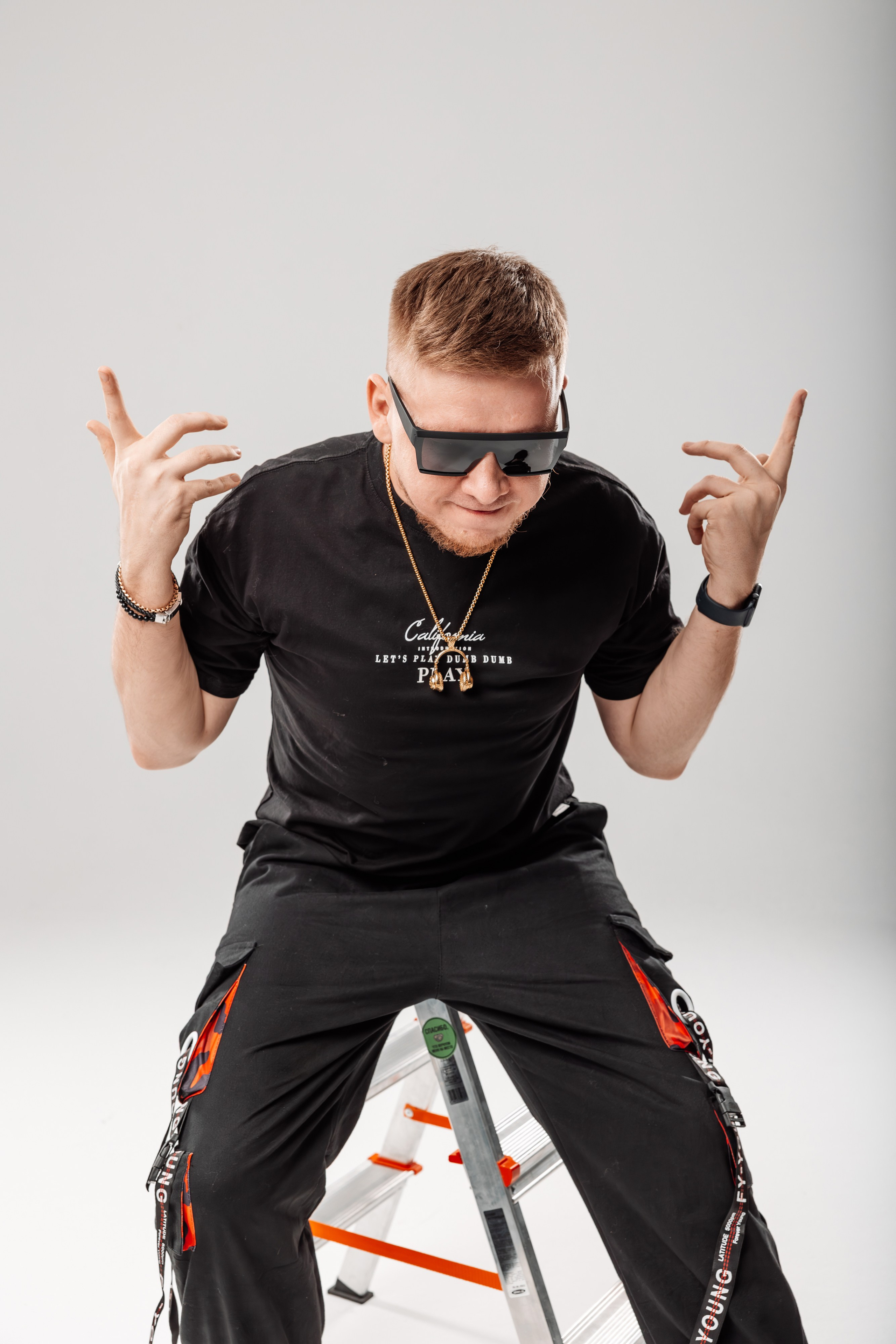 ЦИКЛОРАМА — МУЗЫКАНТЫ — ДИДЖЕИ. Главная