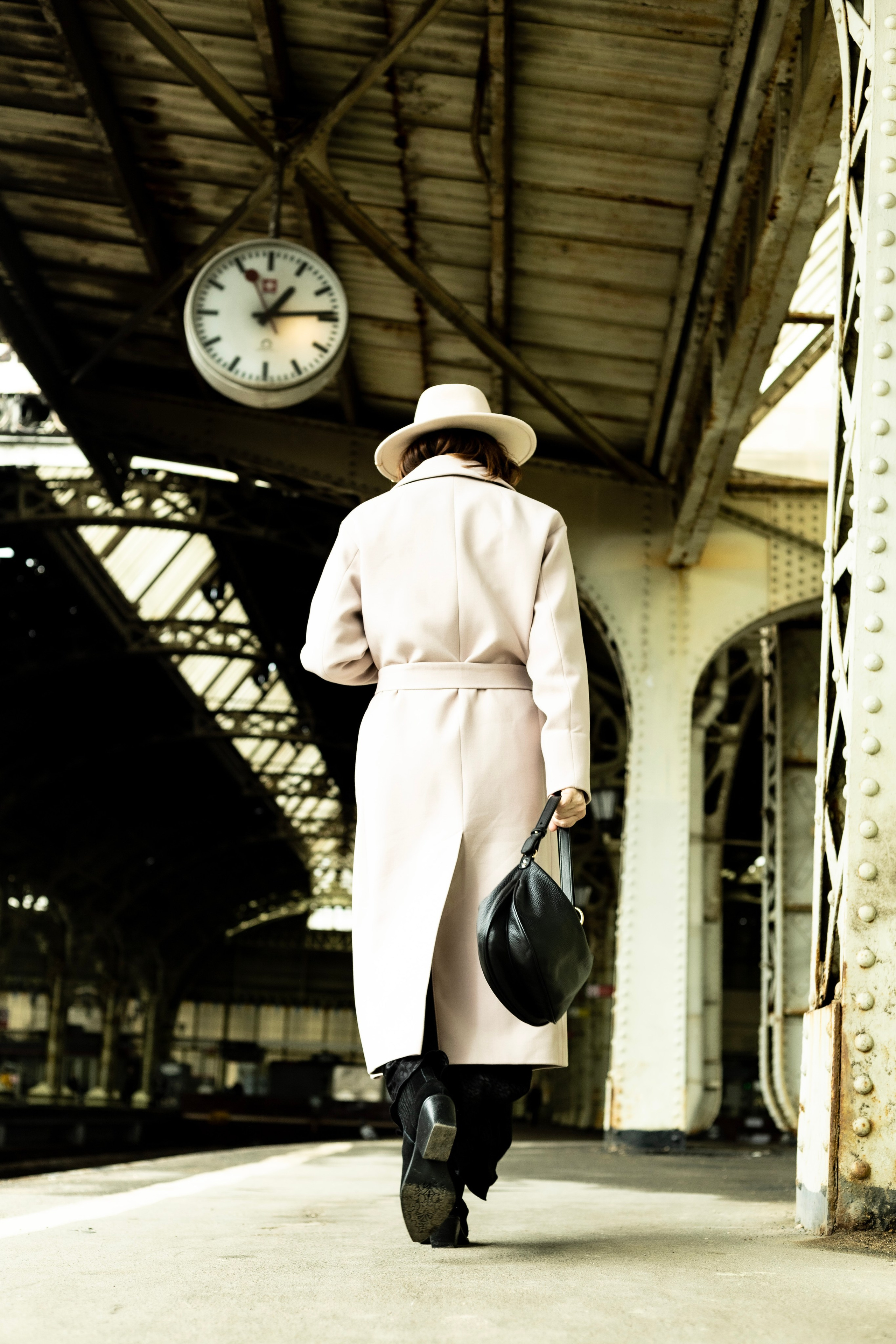 Витебский вокзал (2024). Драчёва Елена портретный фотограф Санкт-Петербург