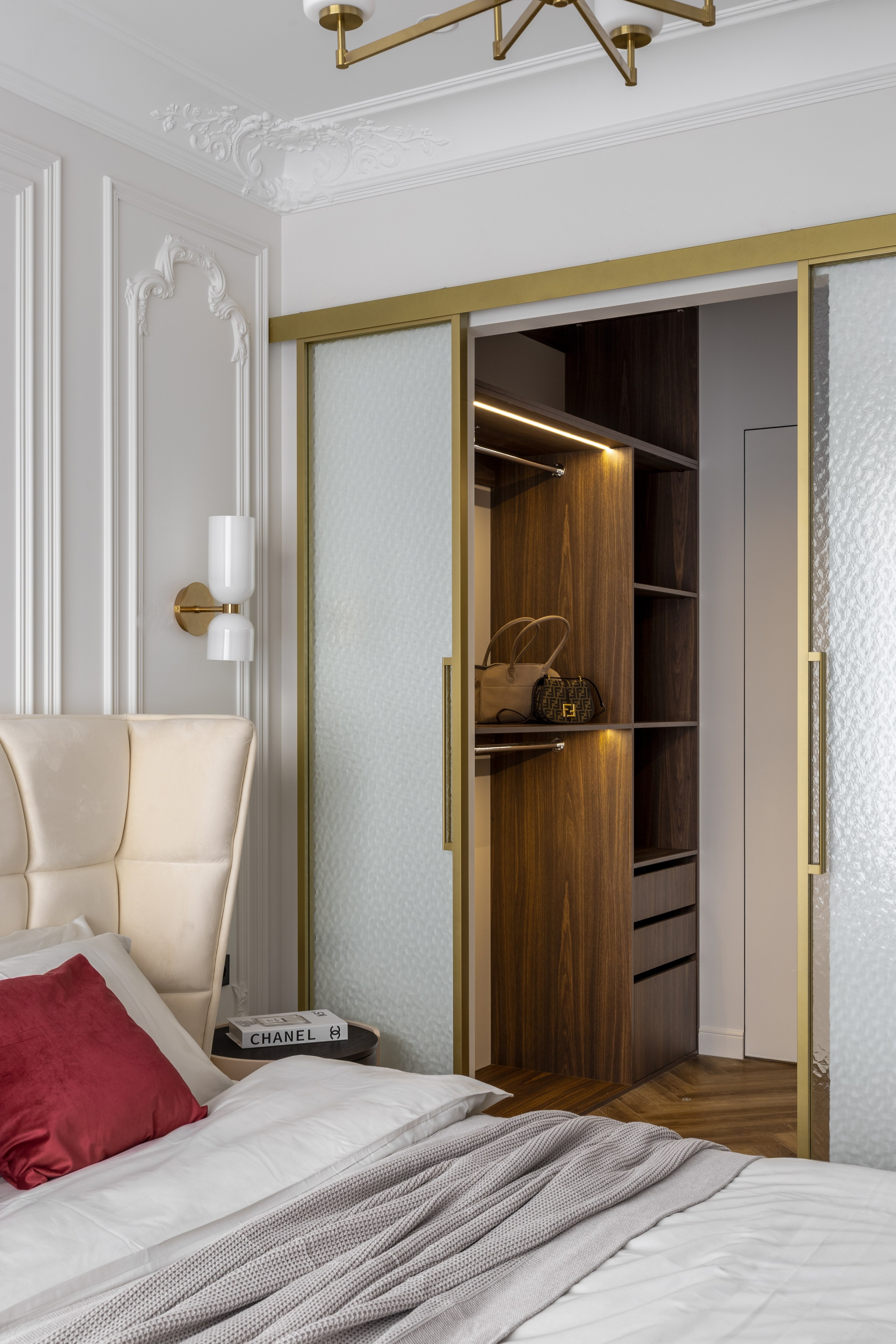 Неоклассика с винными акцентами. ЖК «Will Towers». Veselinskiy| Интерьерный фотограф | Москва