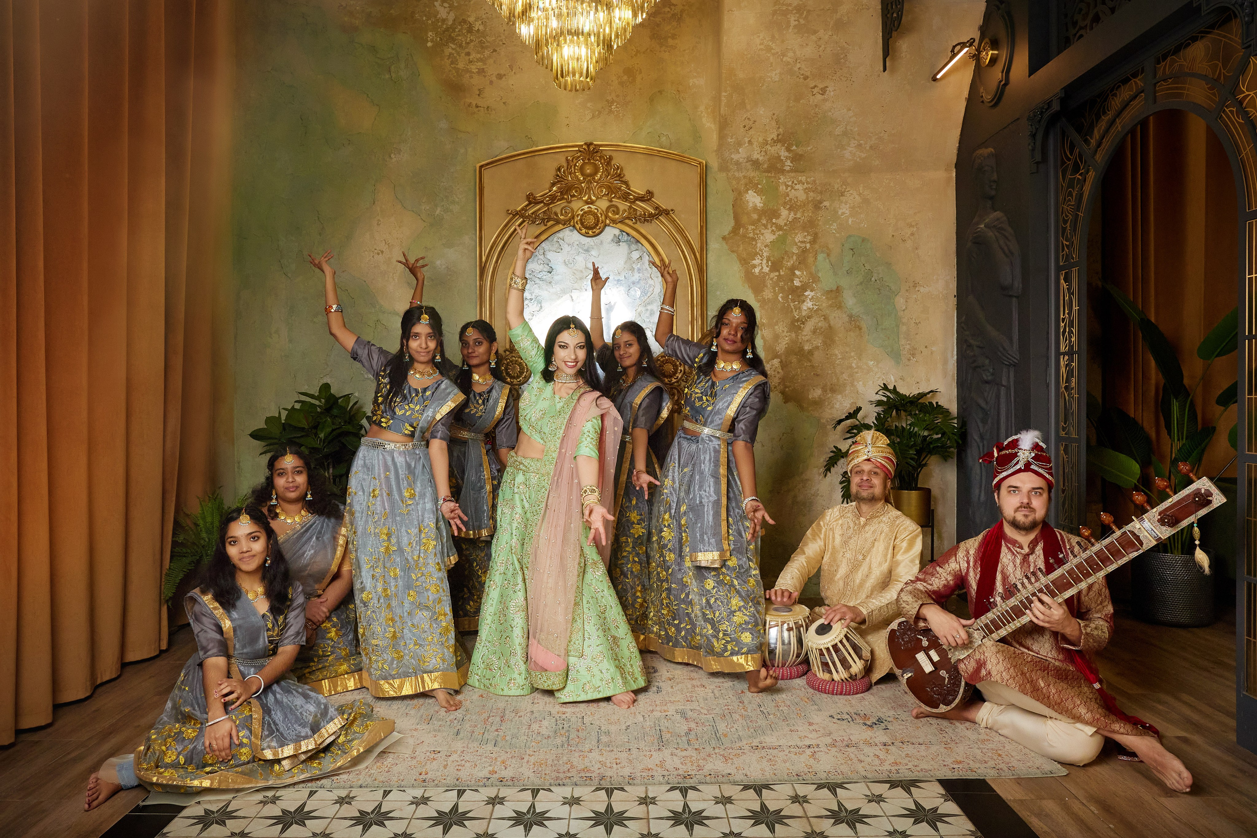 Фотосессия для танцевальной группы. Семейный и свадебный фотограф в Москве Пушкино Элеонора Янбухтина