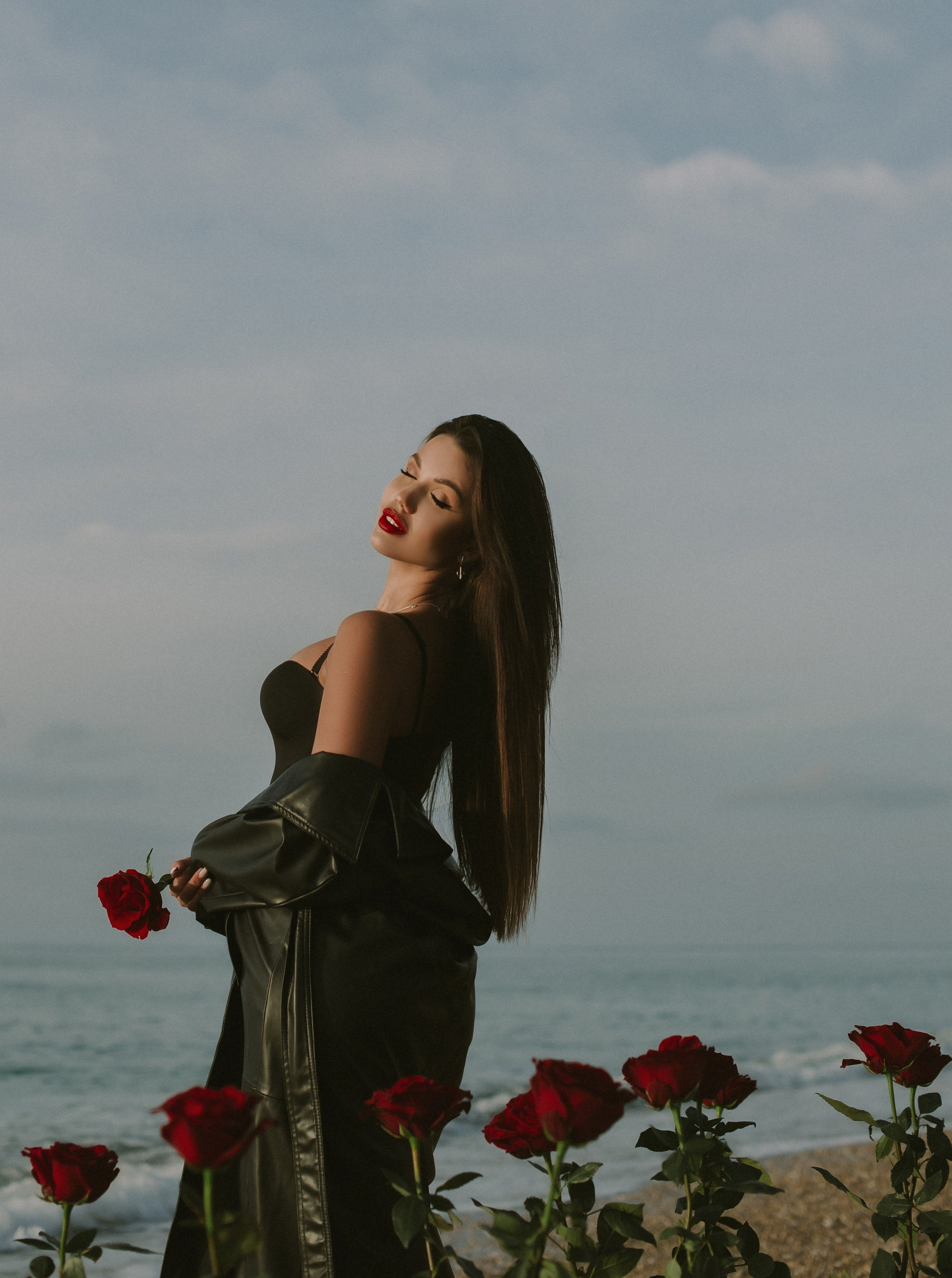 Настя.Розы.Море. Свадебный, женский, семейный фотограф в Севастополе Юлия Мошенко