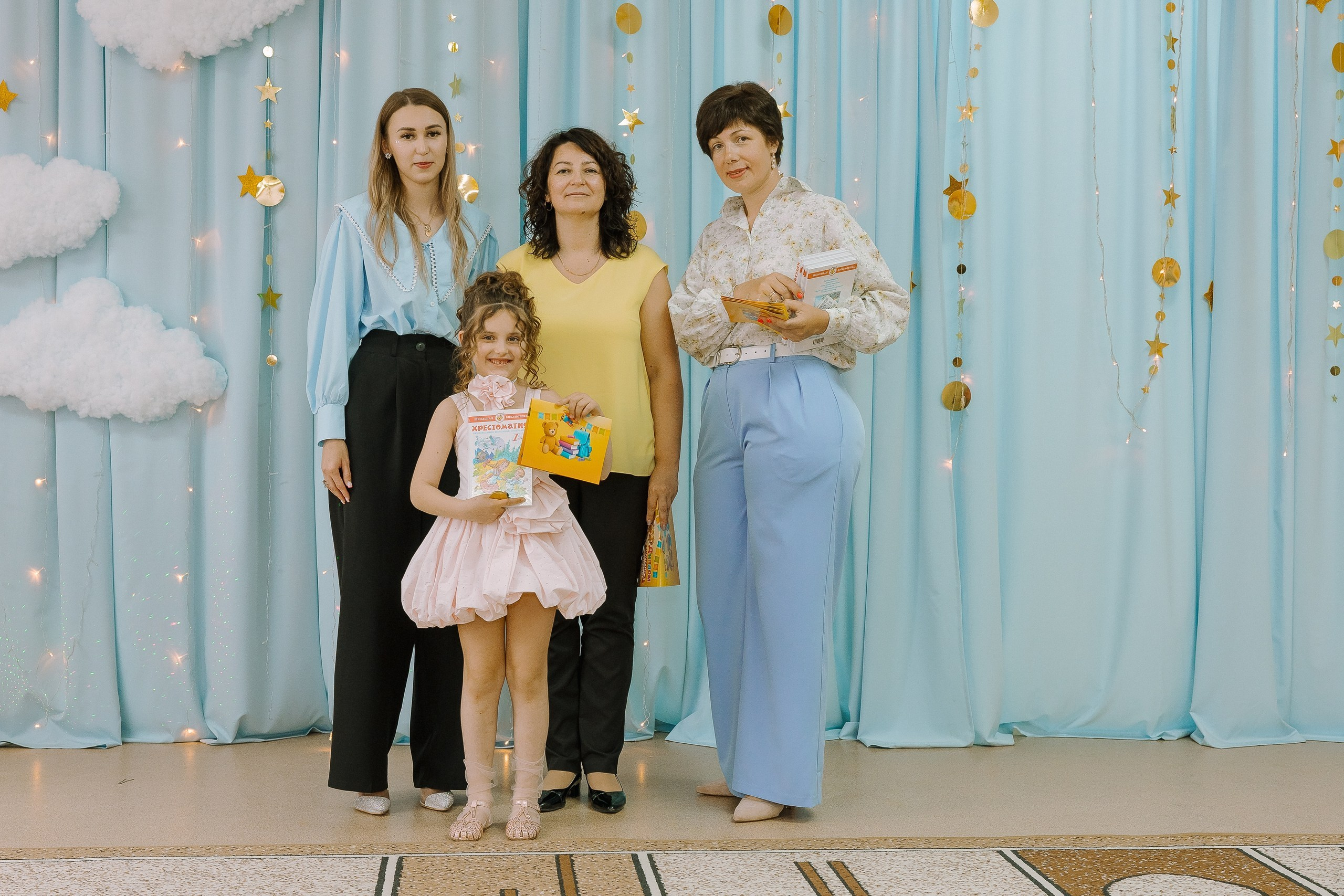 Выпускной в ДС -29. Выпускные альбомы Натальи Бутко: Новороссийск, Анапа, Геленджик