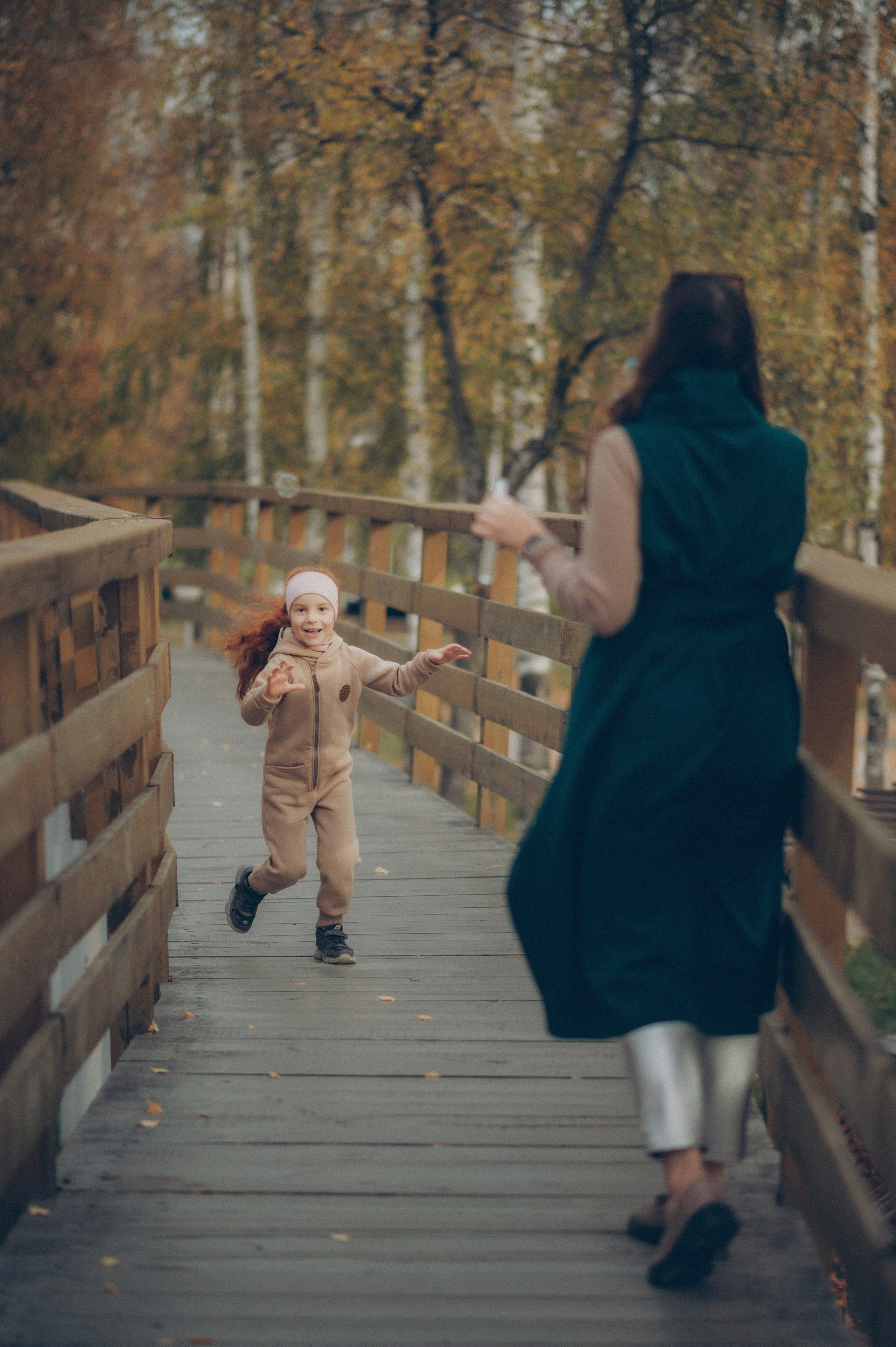 Анюта и Таня. Фотограф, г. Лесной Свердловской области