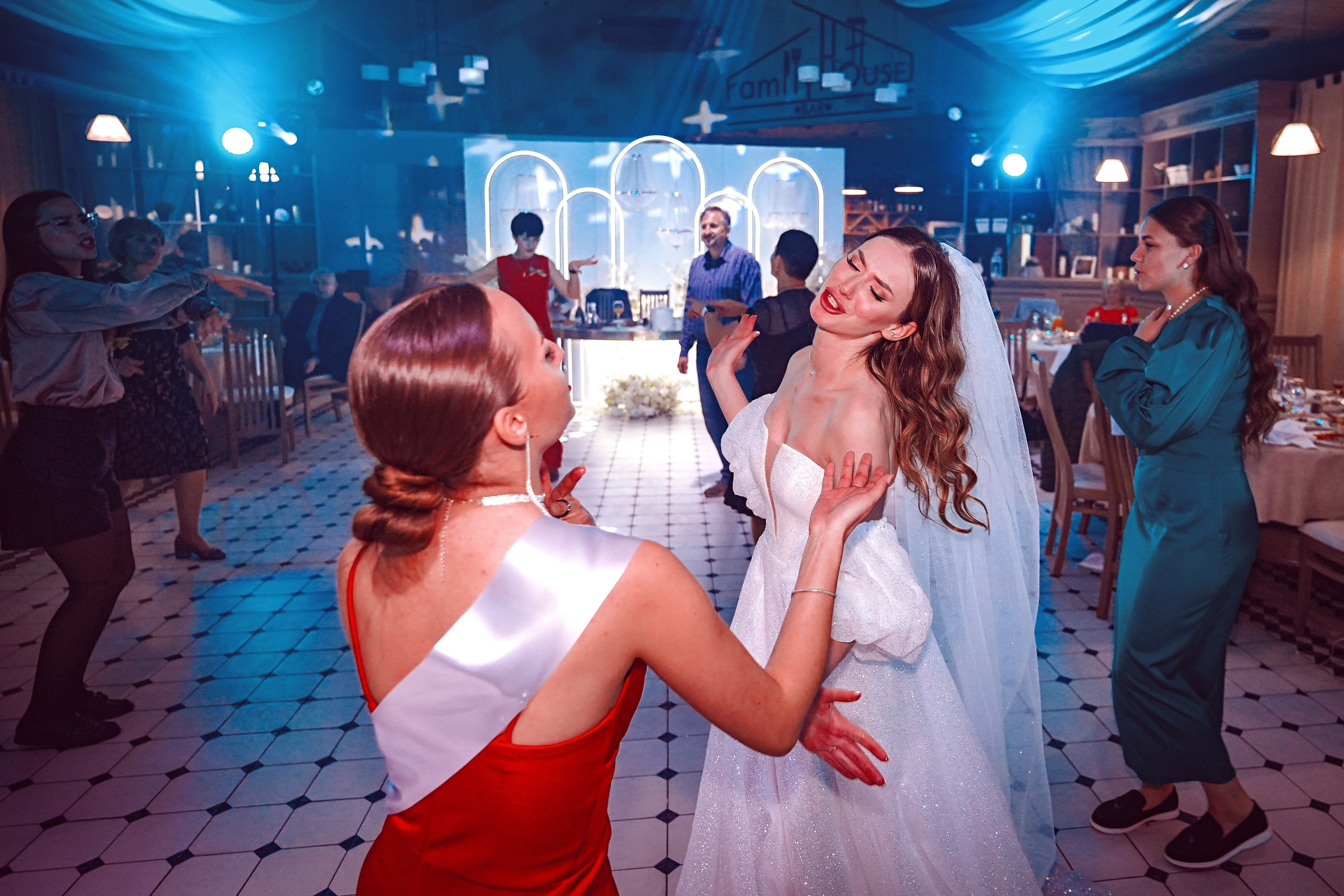 Иван и Анастасия. Профессиональный фотограф в Волгодонске Алексей Рубашевский