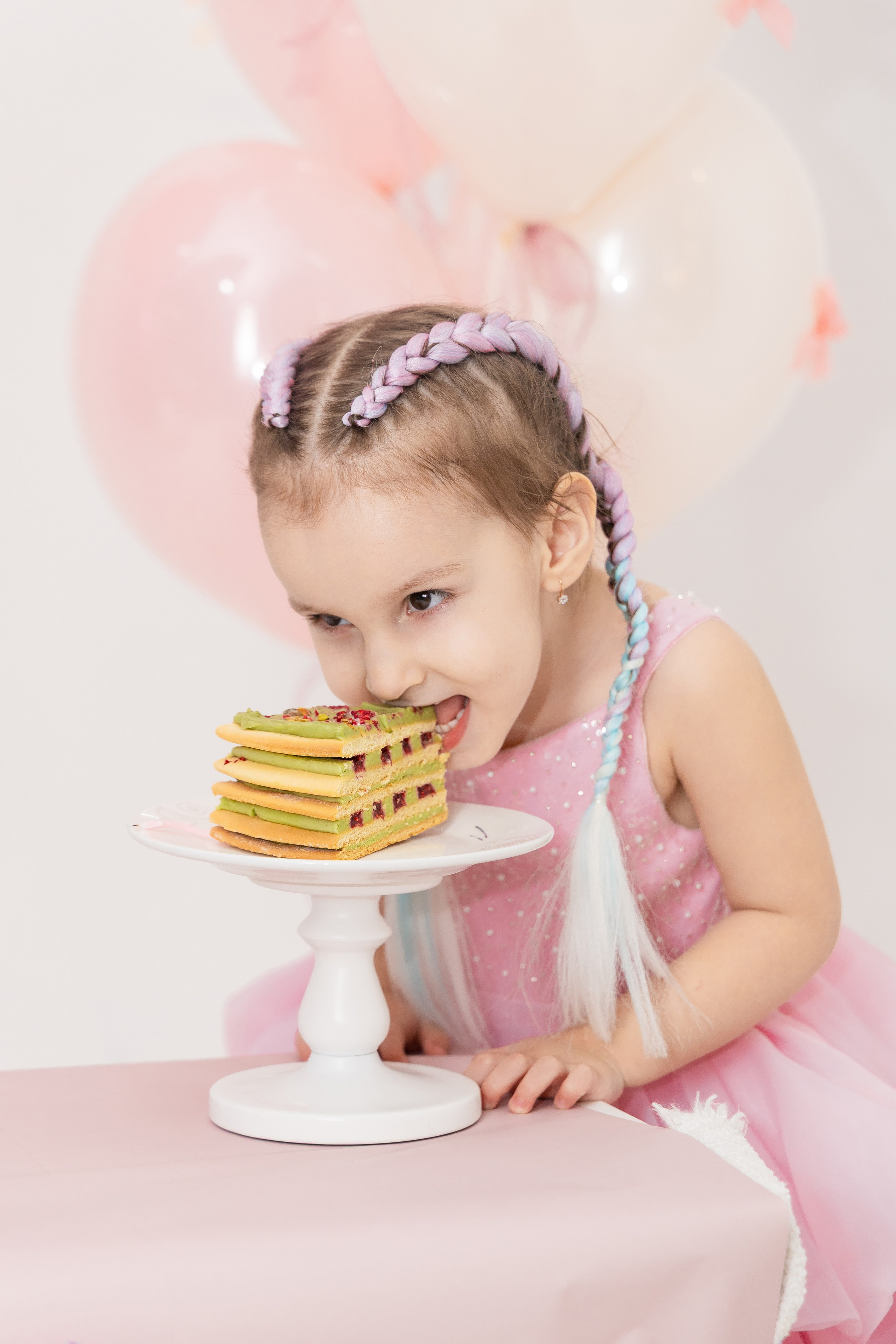 День рождения Сафии. Свадебный и семейный фотограф в Каспийске Алёна Нурмагомедова