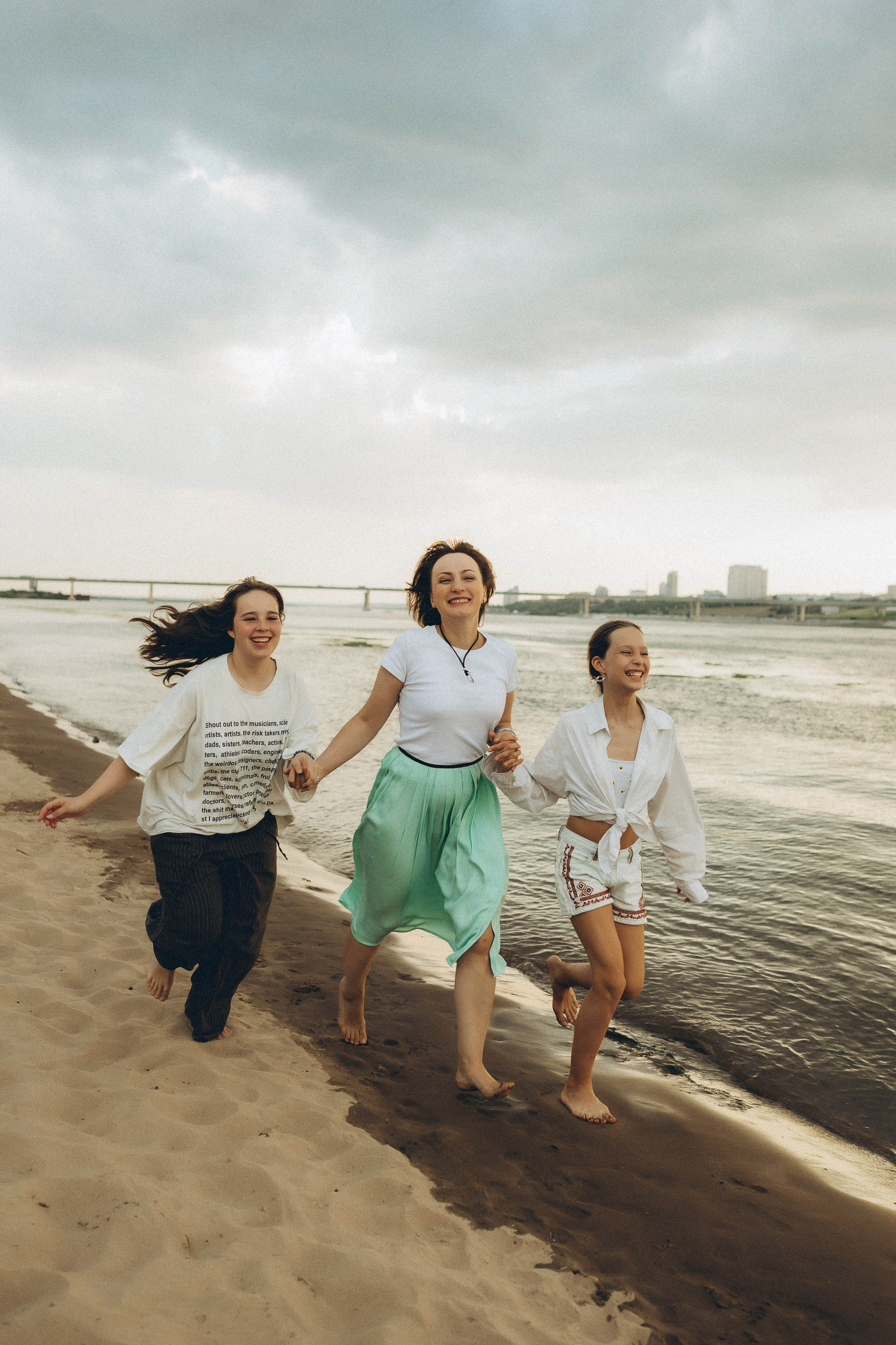 Женя, Амина и Алиса. Семейный фотограф и детский фотограф в Волгограде Алеся Бутакова — дет