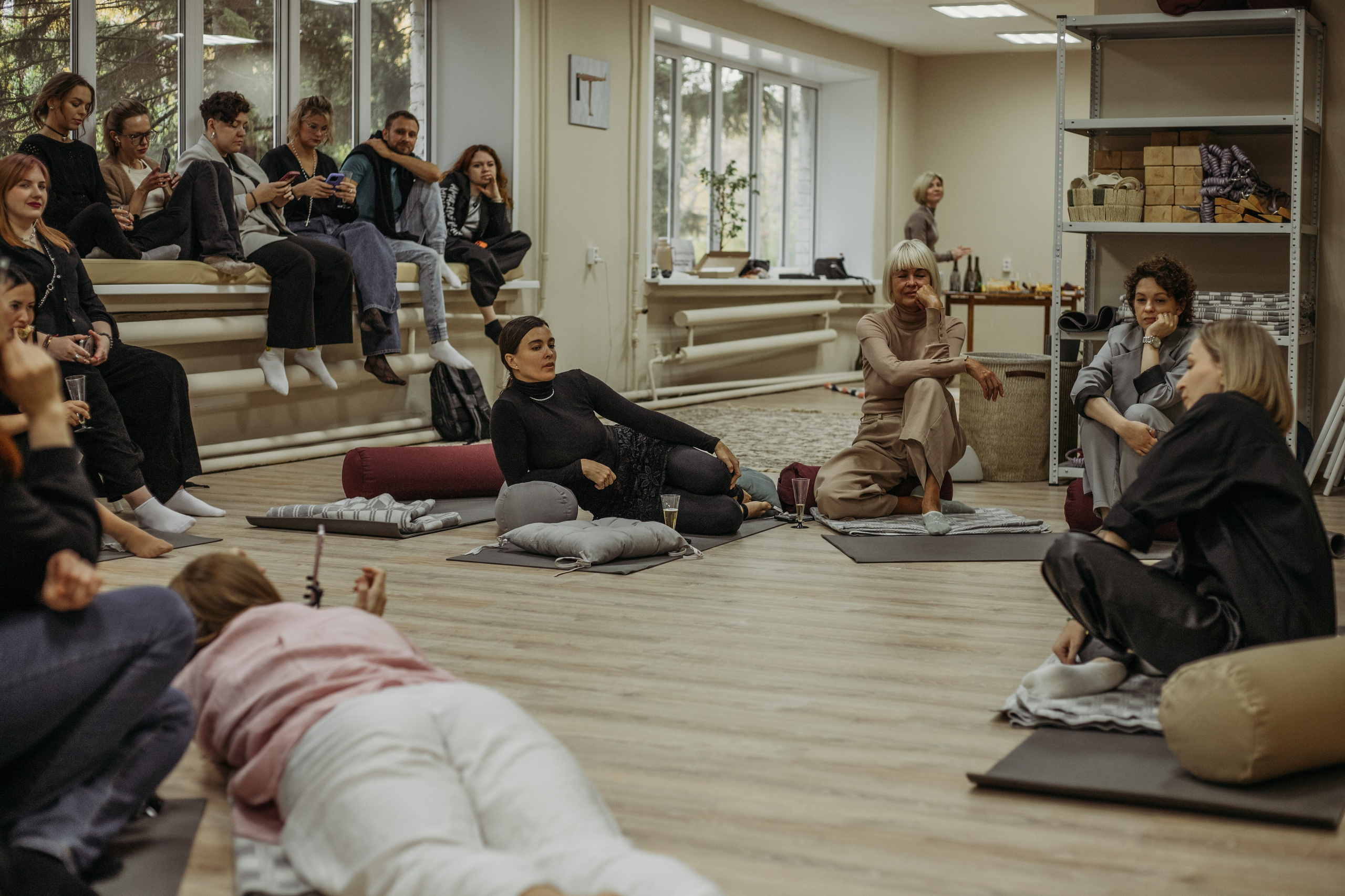 Презентация газеты «Глубокий смысл». Венера Гайн. Репортажный фотограф  Тюмень. Обучение фотографии с 0