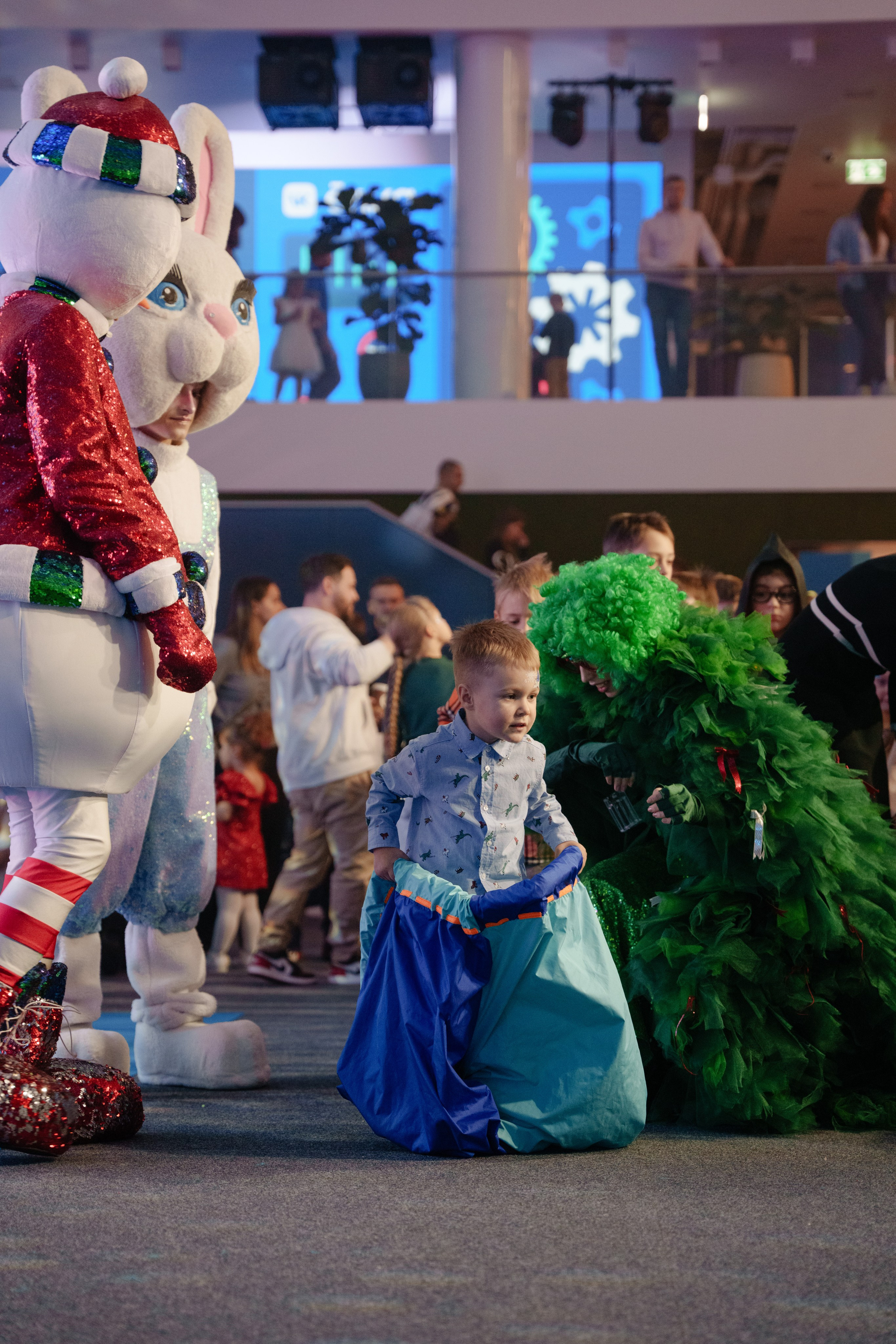 Репортажный фотограф VK Елка. Репортажный фотограф Москва Сергей Дружинин