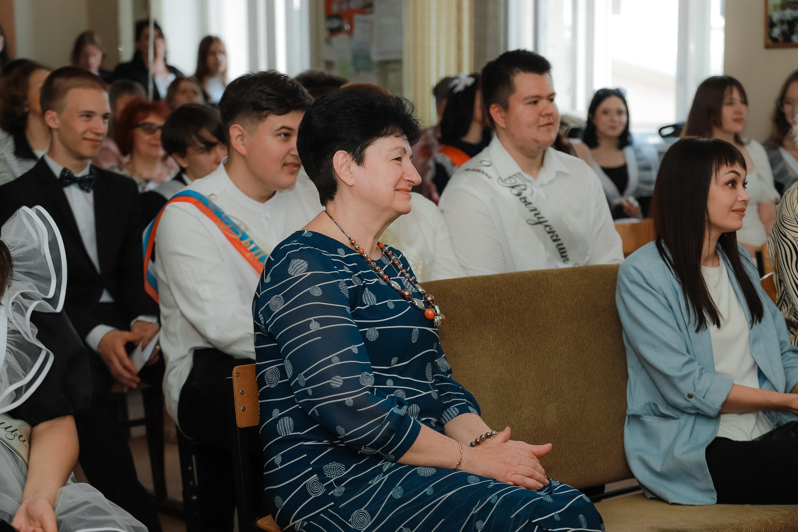 Последний звонок шк № 49. Фотограф Юлия Мальцева