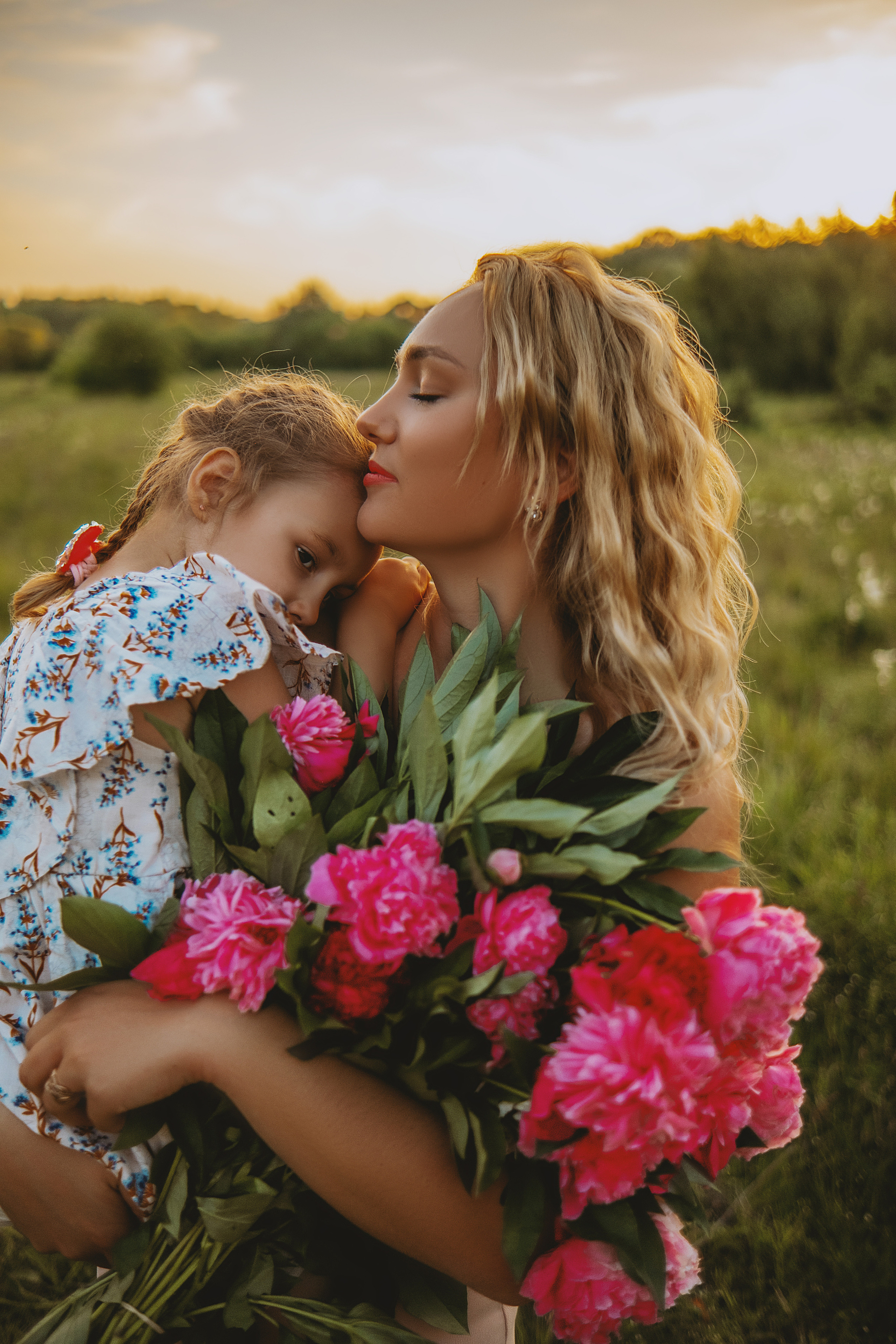 Вероника с семьей. Nattie.ph