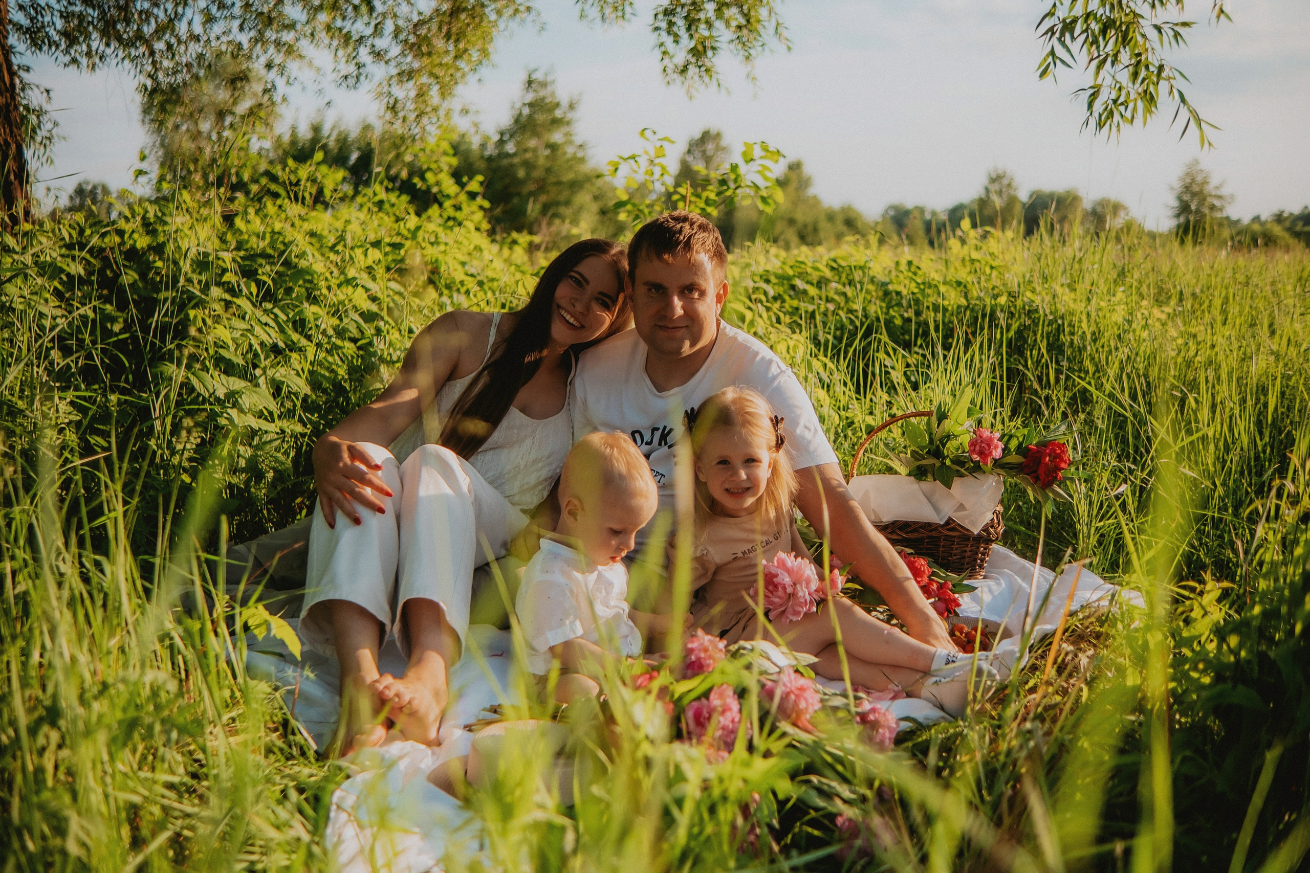 Алина и Дима с детьми. Nattie.ph