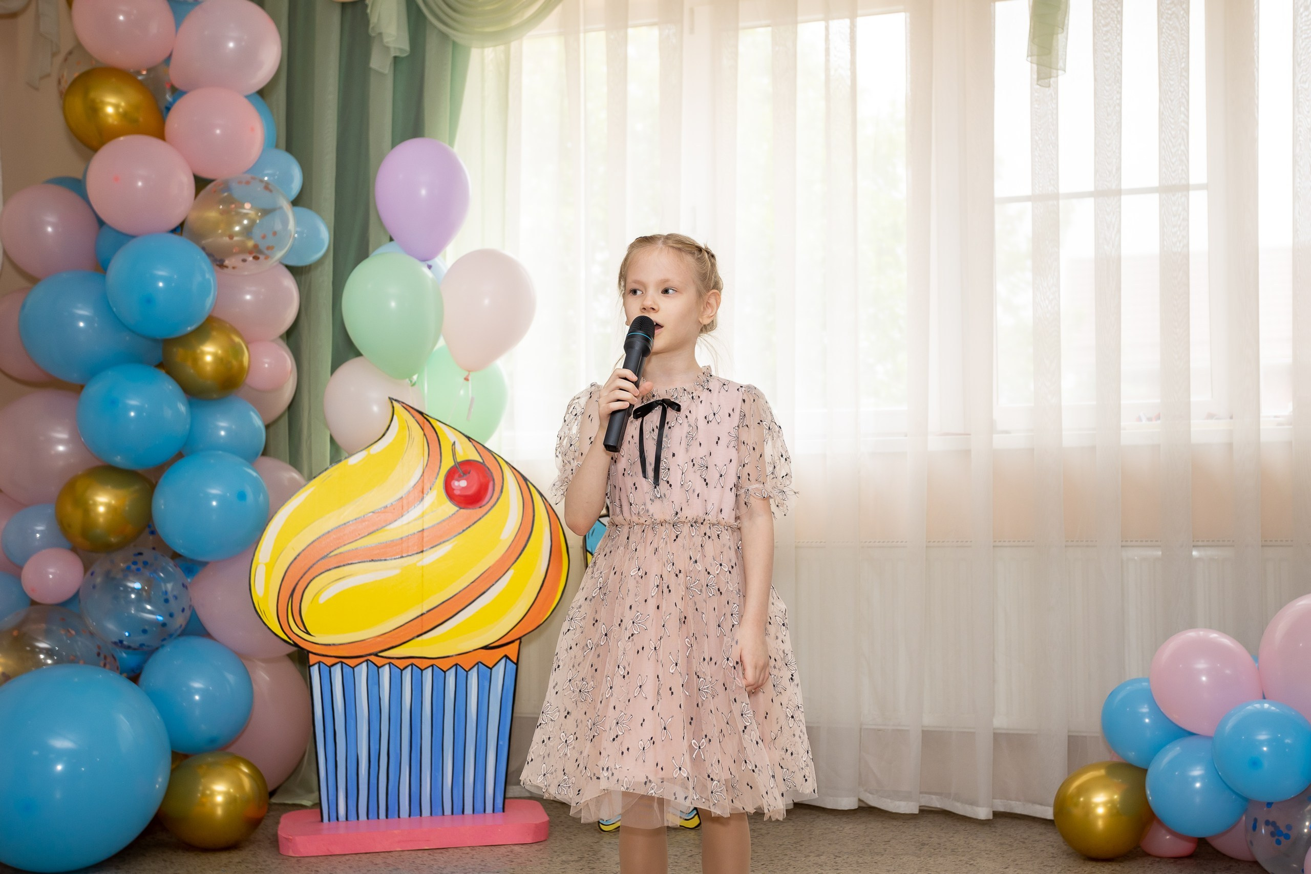 Выпускной Детский сад, 2 часа, 8000. Выпускные альбомы Майкоп, Краснодар Елена Золотарева