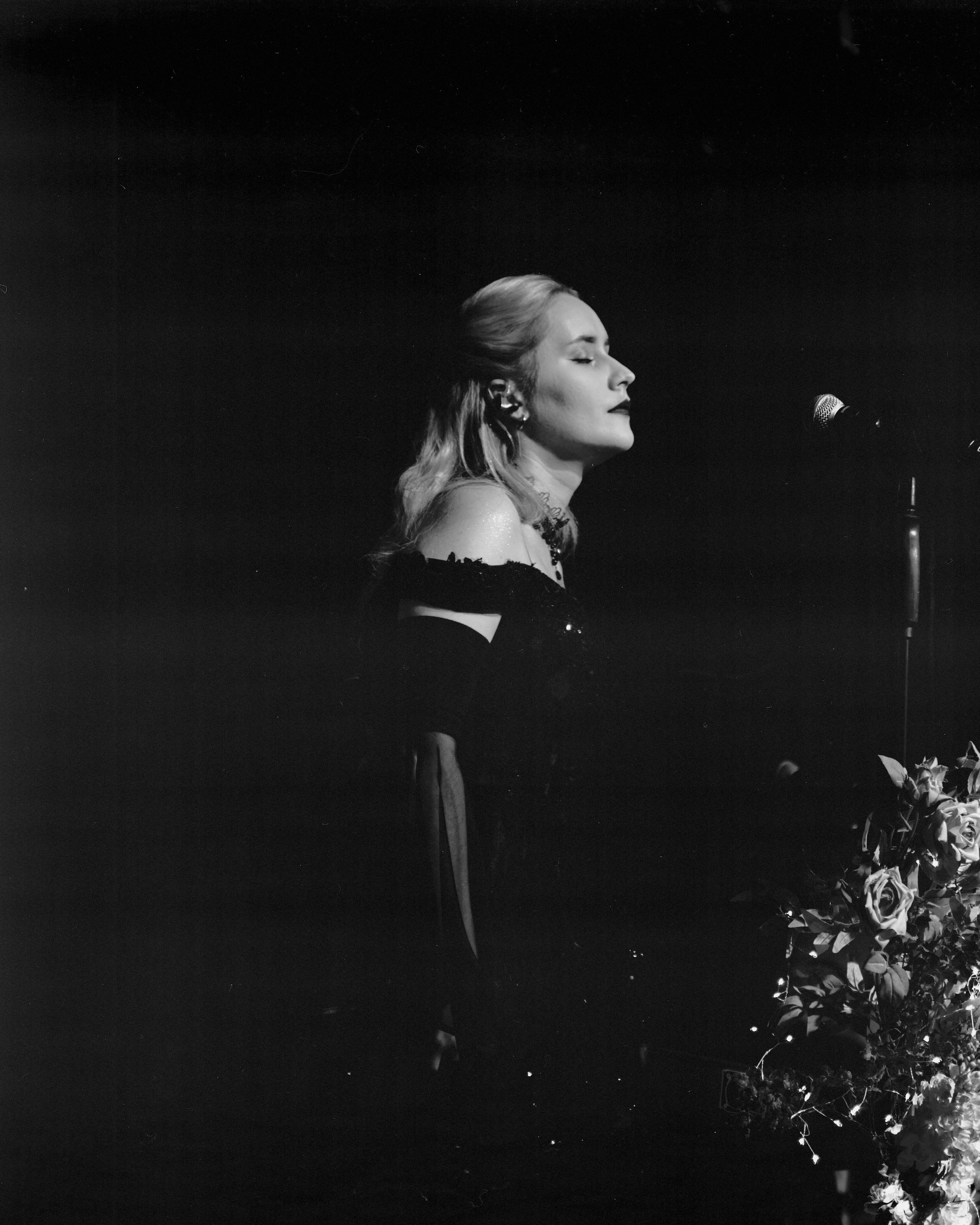 КОНЦЕРТЫ. ФОТОГРАФ В ЕКАТЕРИНБУРГЕ НАСТЯ MUSE