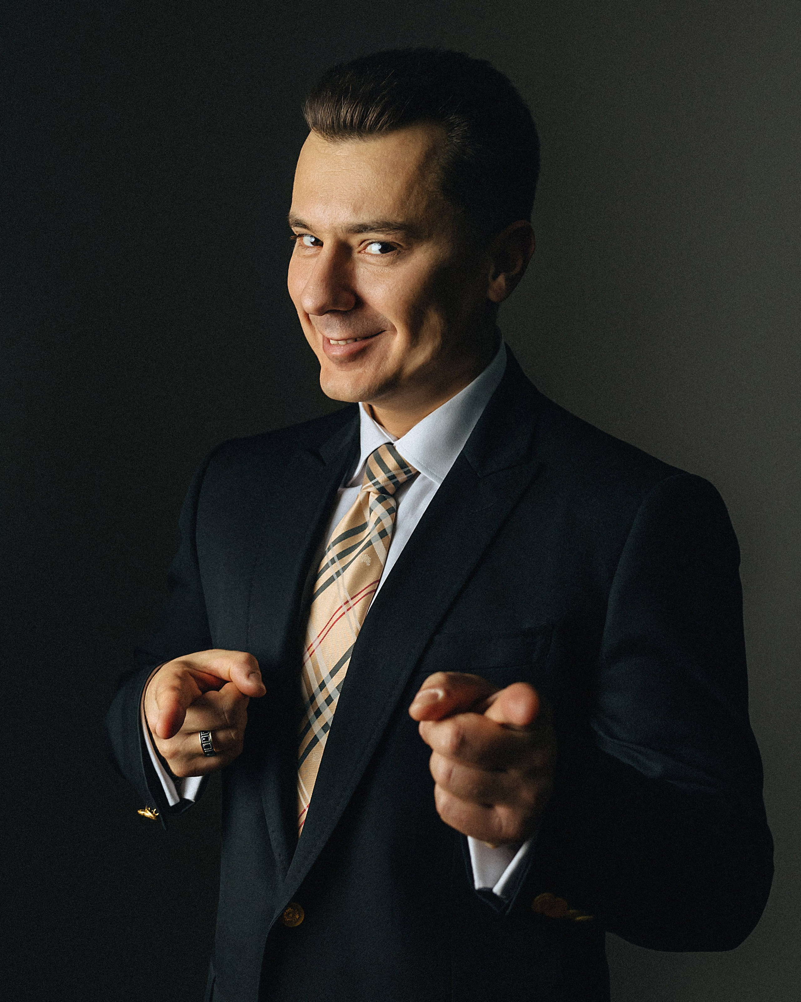 Мужской портрет. Профессиональный фотограф в Москве