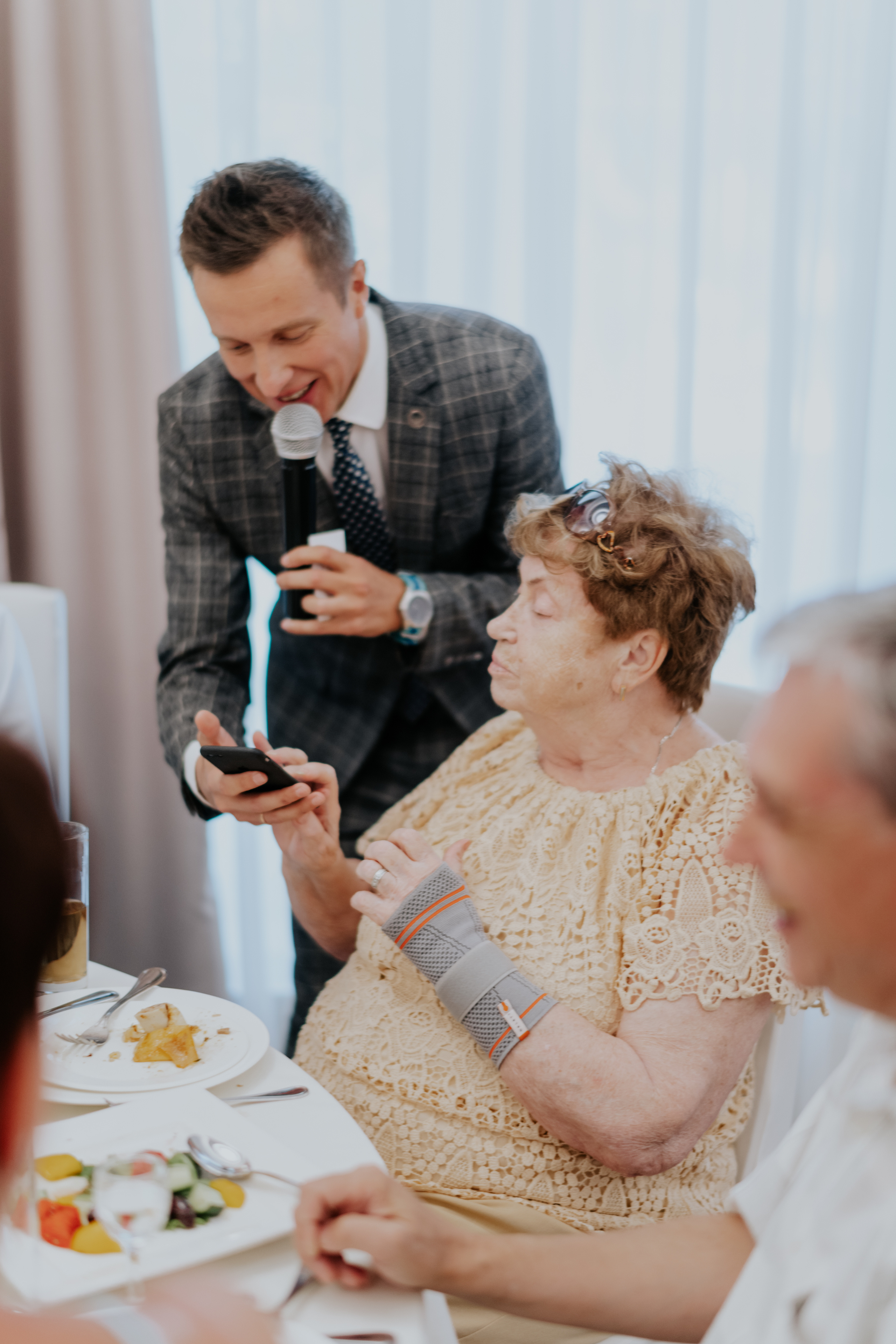 Вика и Андрей. Ведущий на свадьбу в Москве Зубков Алексей