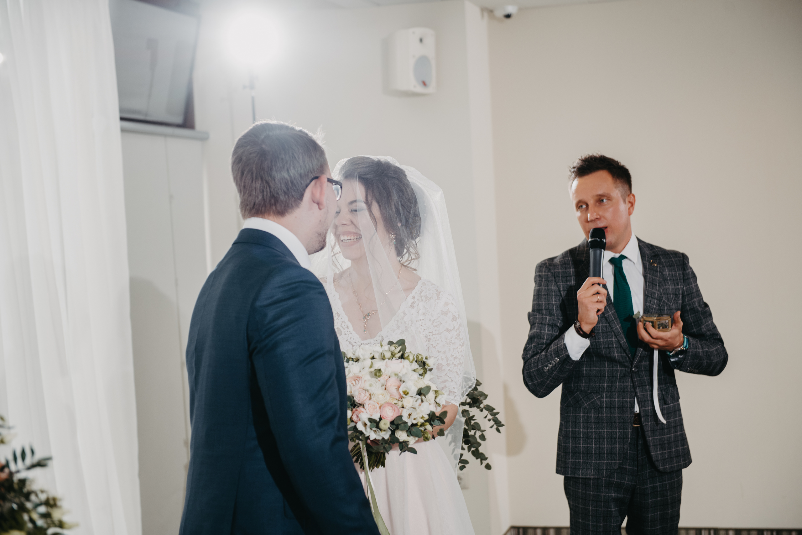 Лера и Паша. Ведущий на свадьбу в Москве Зубков Алексей