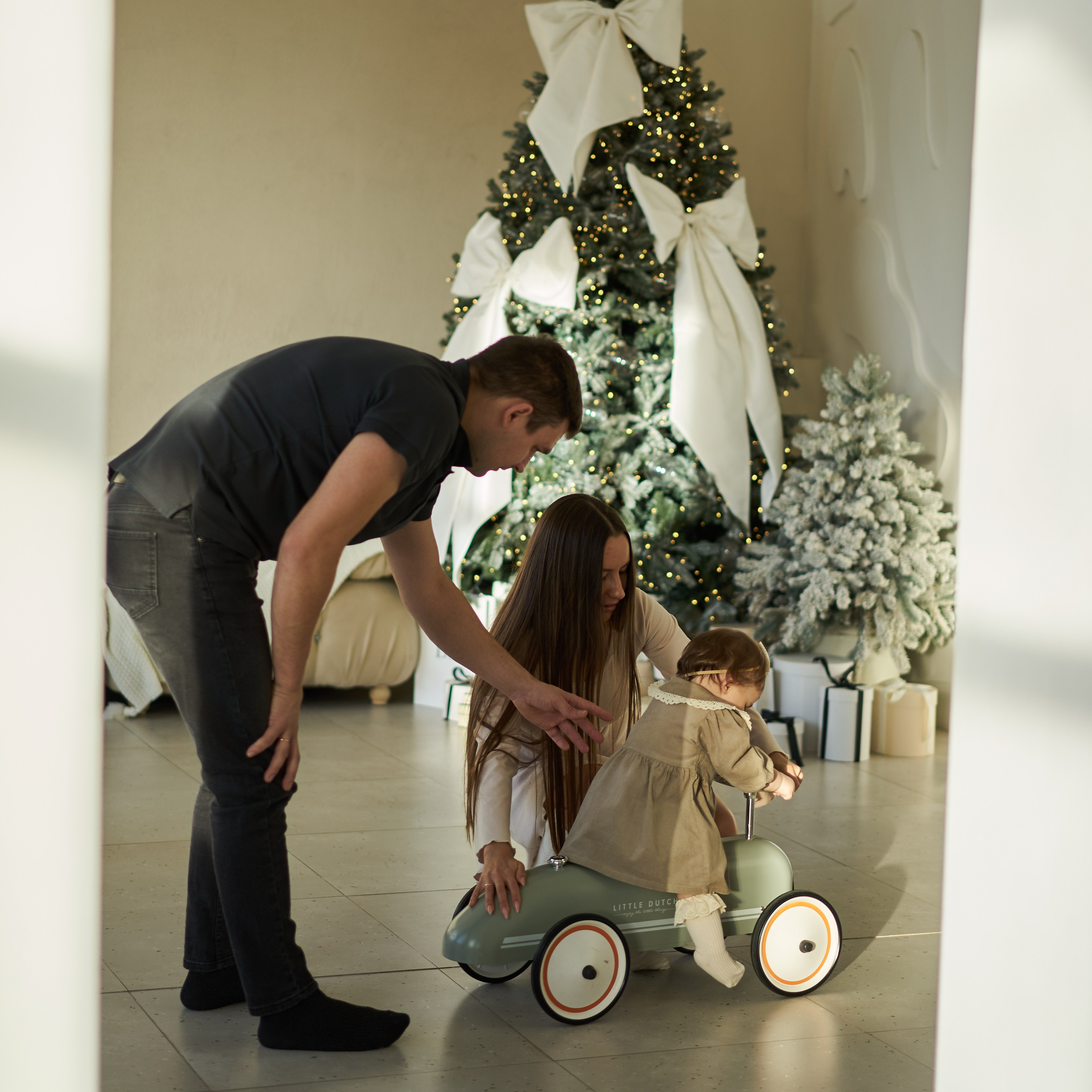 Семейная фотосессия в студии. Фотограф Екатеринбург Кокшарова Александра