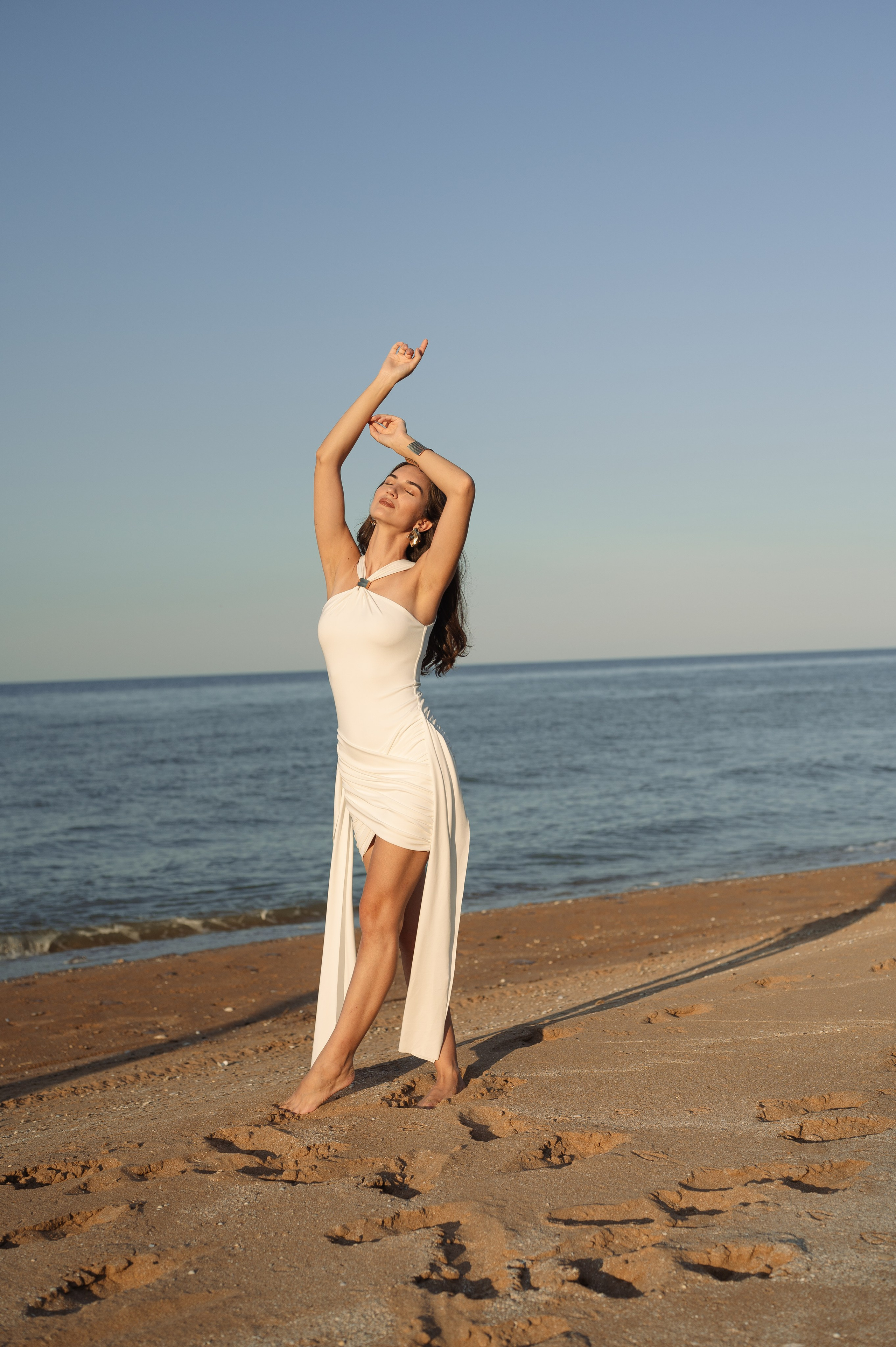 Предсвадебная съёмка на море🌊. Свадебный и семейный фотограф в Краснодаре Алина Мельник