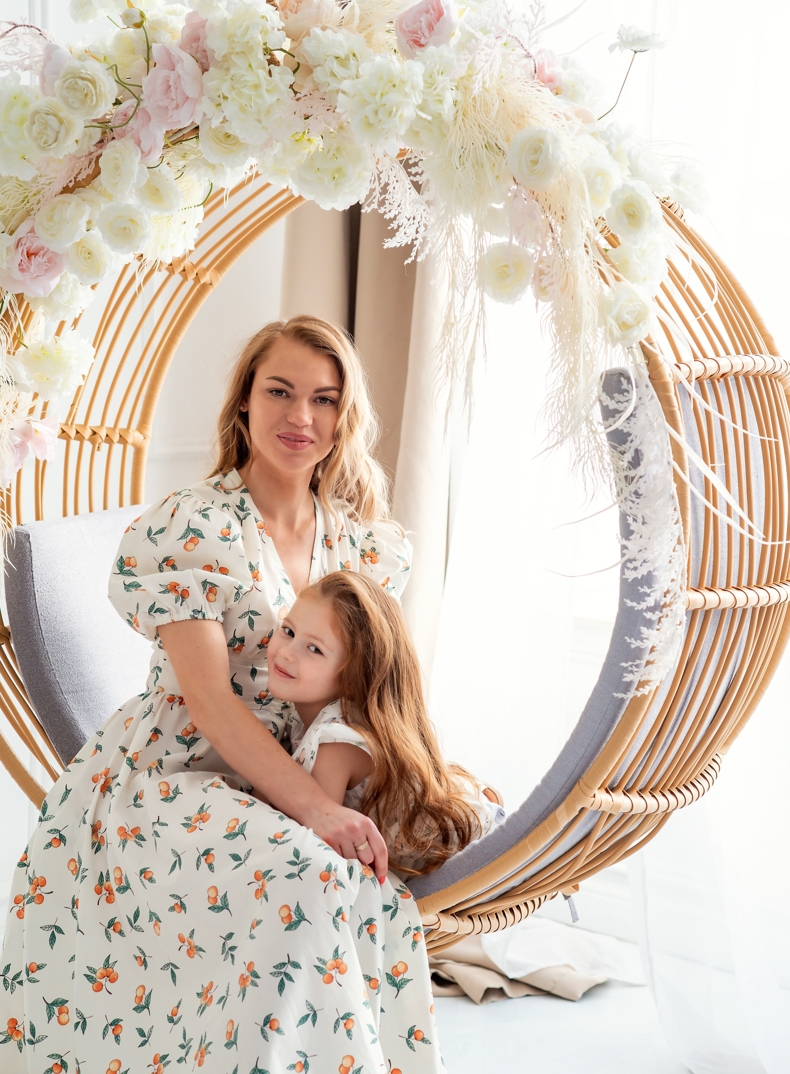 СЕМЕЙНАЯ ФОТОСЕССИЯ В СТУДИИ. Главная