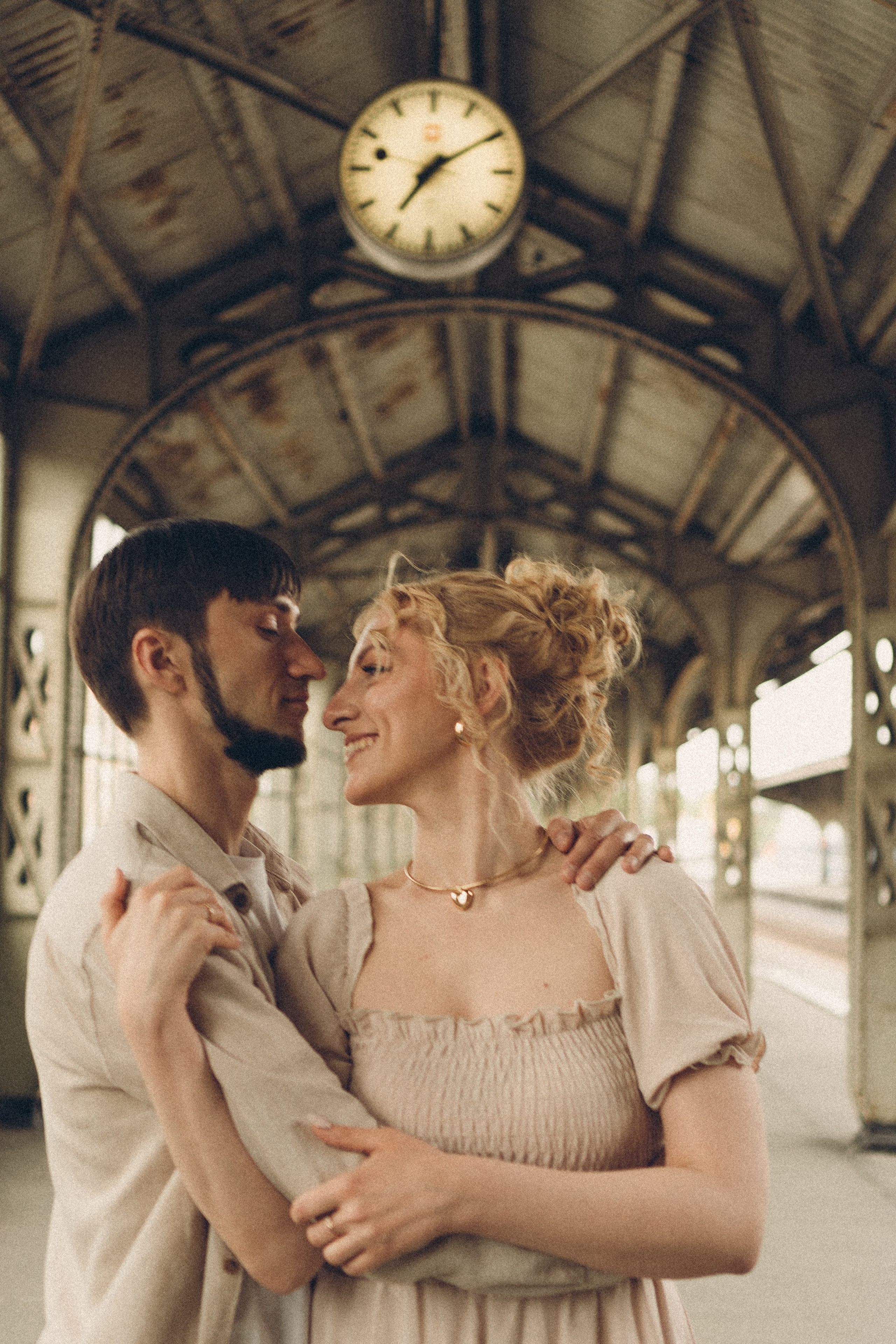 ПРОГУЛКА НА ВИТЕБСКОМ ВОКЗАЛЕ. Профессиональный фотограф, Санкт-Петербург — Виктория Богомолова