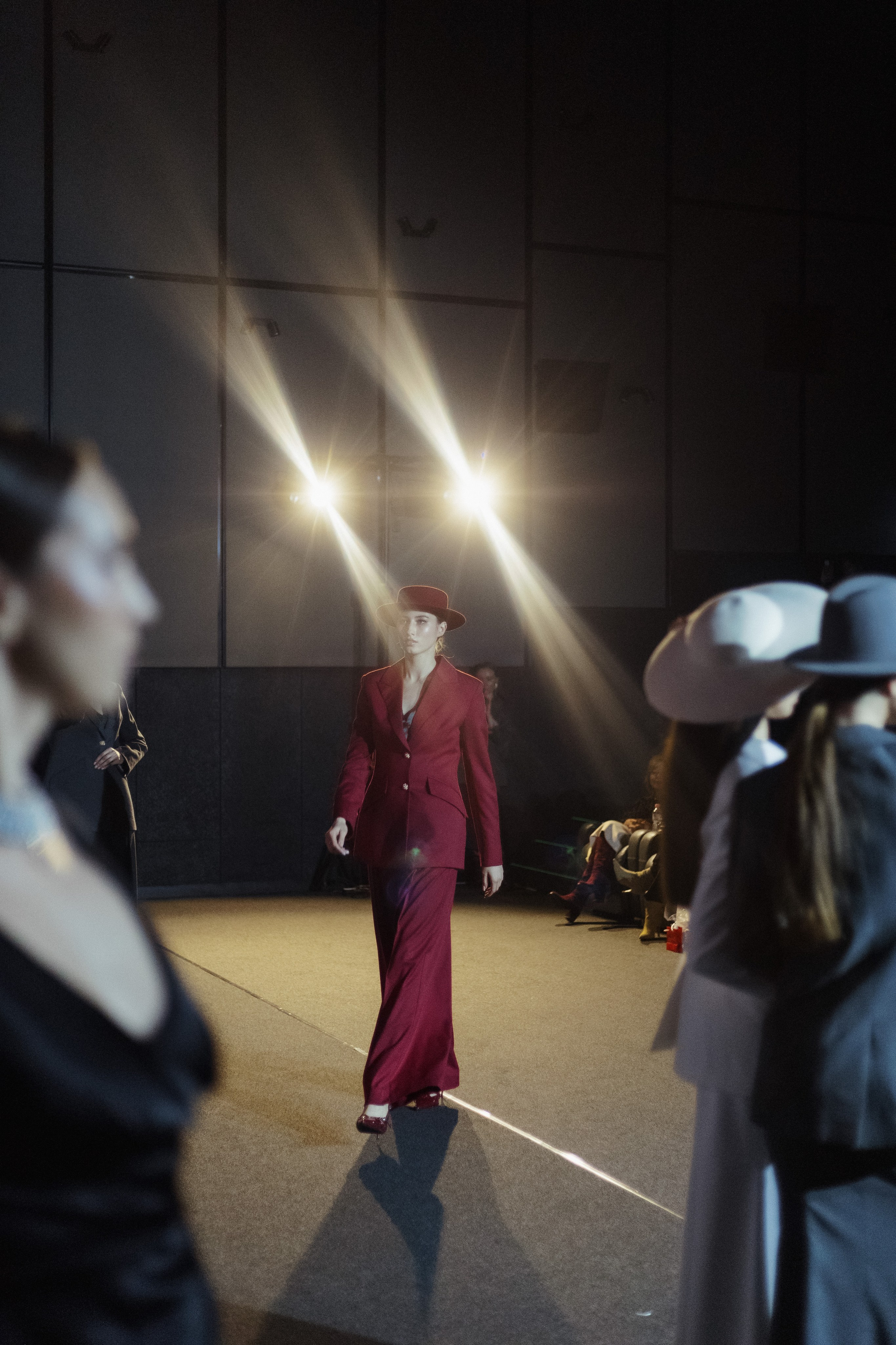 ФЭШН КОНФА. СВОИ. ФОТООТЧЕТЫ-СОБЫТИЯ-МЕСТА