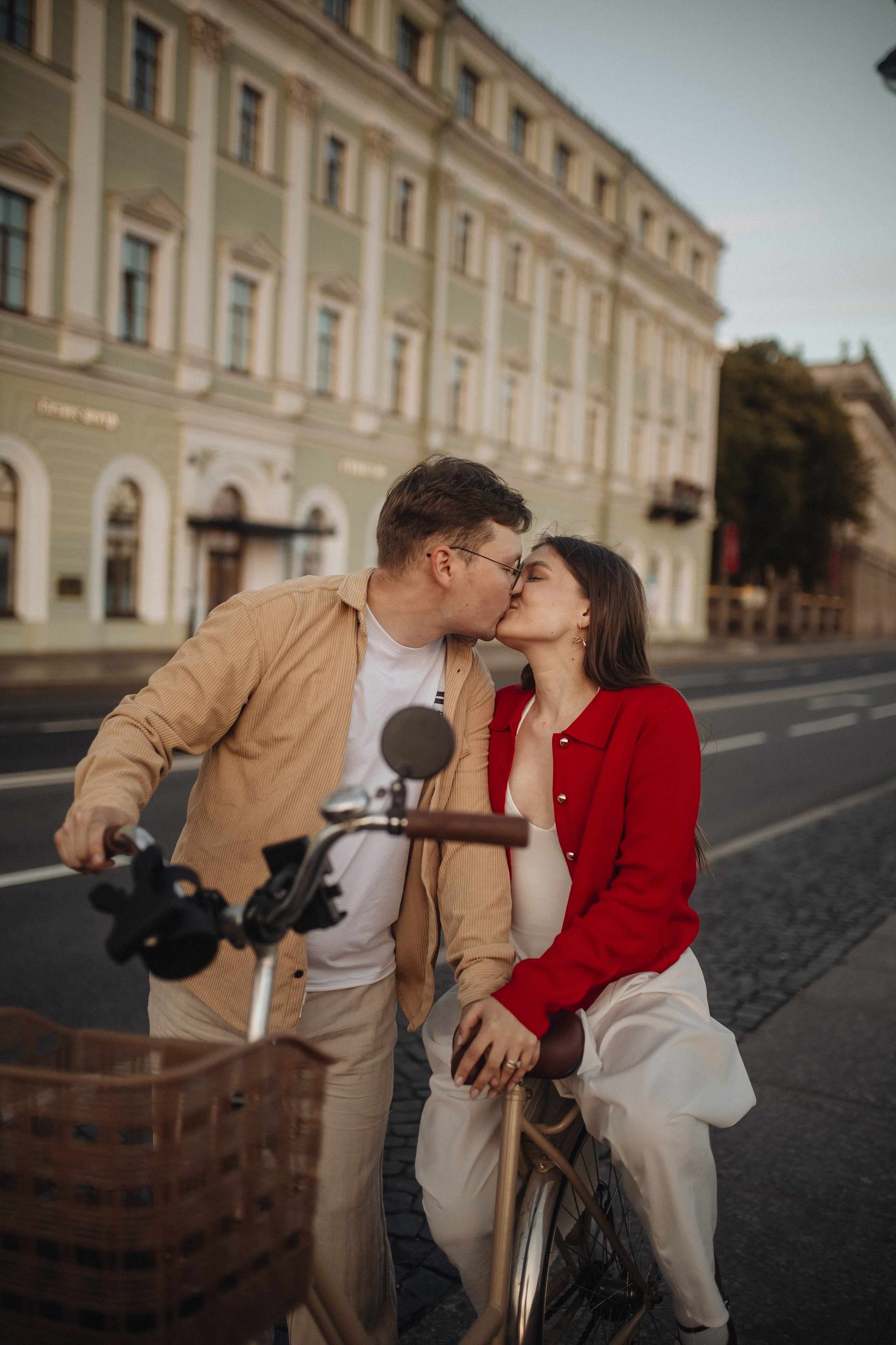 Рассвет в Питере. Фотограф в Санкт Петербурге Лара Великова
