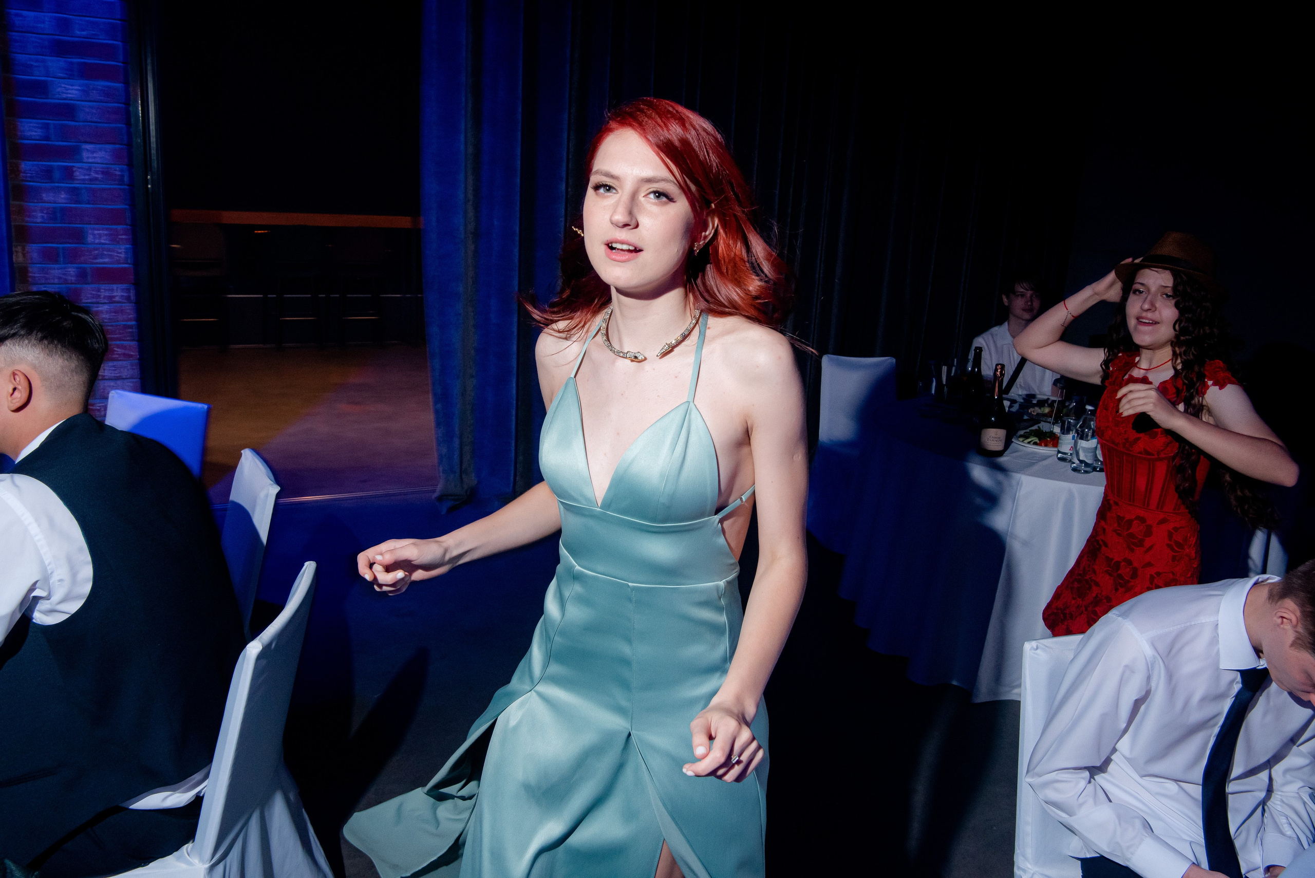 140 Школа. Вручение и Банкет. Сити Холл. Фотограф в Волгограде и Волжском Александр Горбань