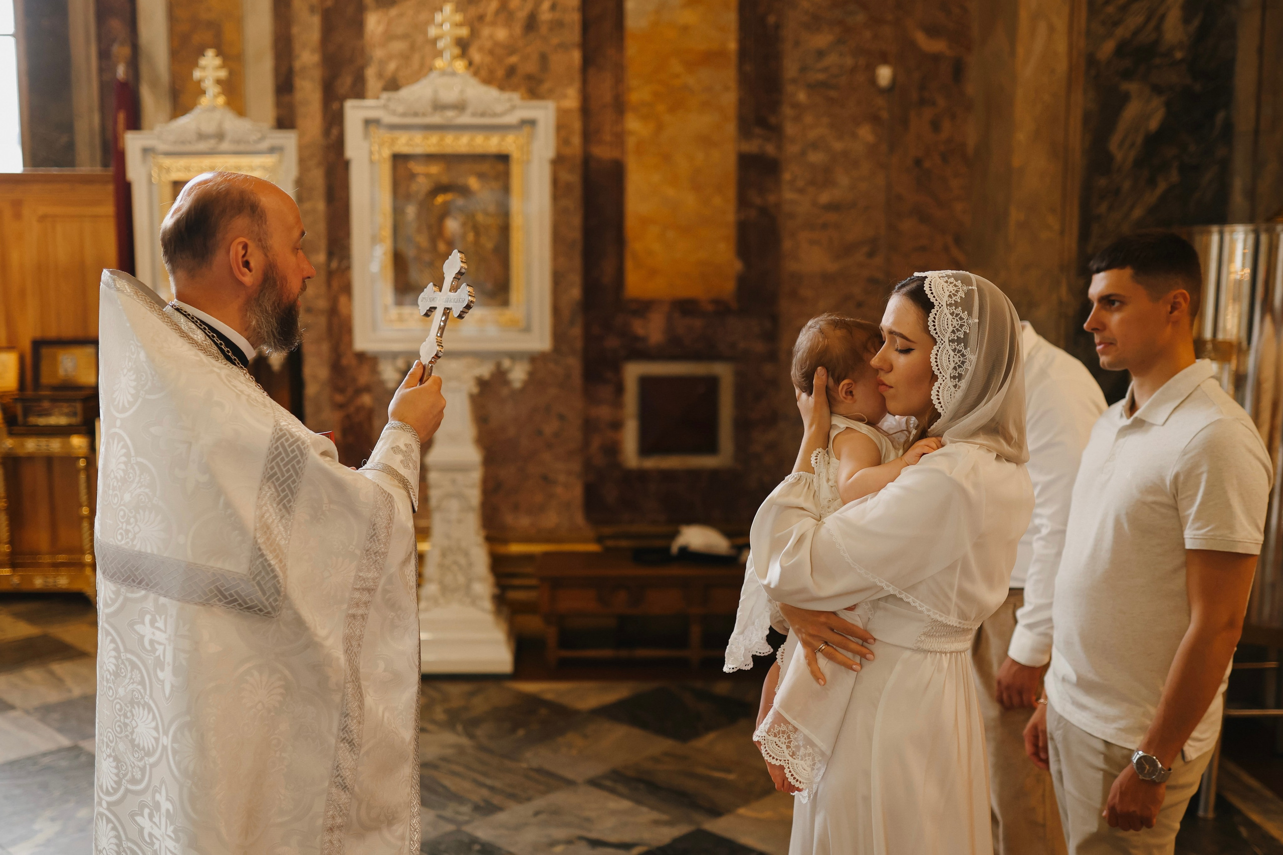 Крещение Евы. Исакиевский собор. Фотограф на роды в Санкт-Петербурге, семейный, нью-борн Алиса Хрекова