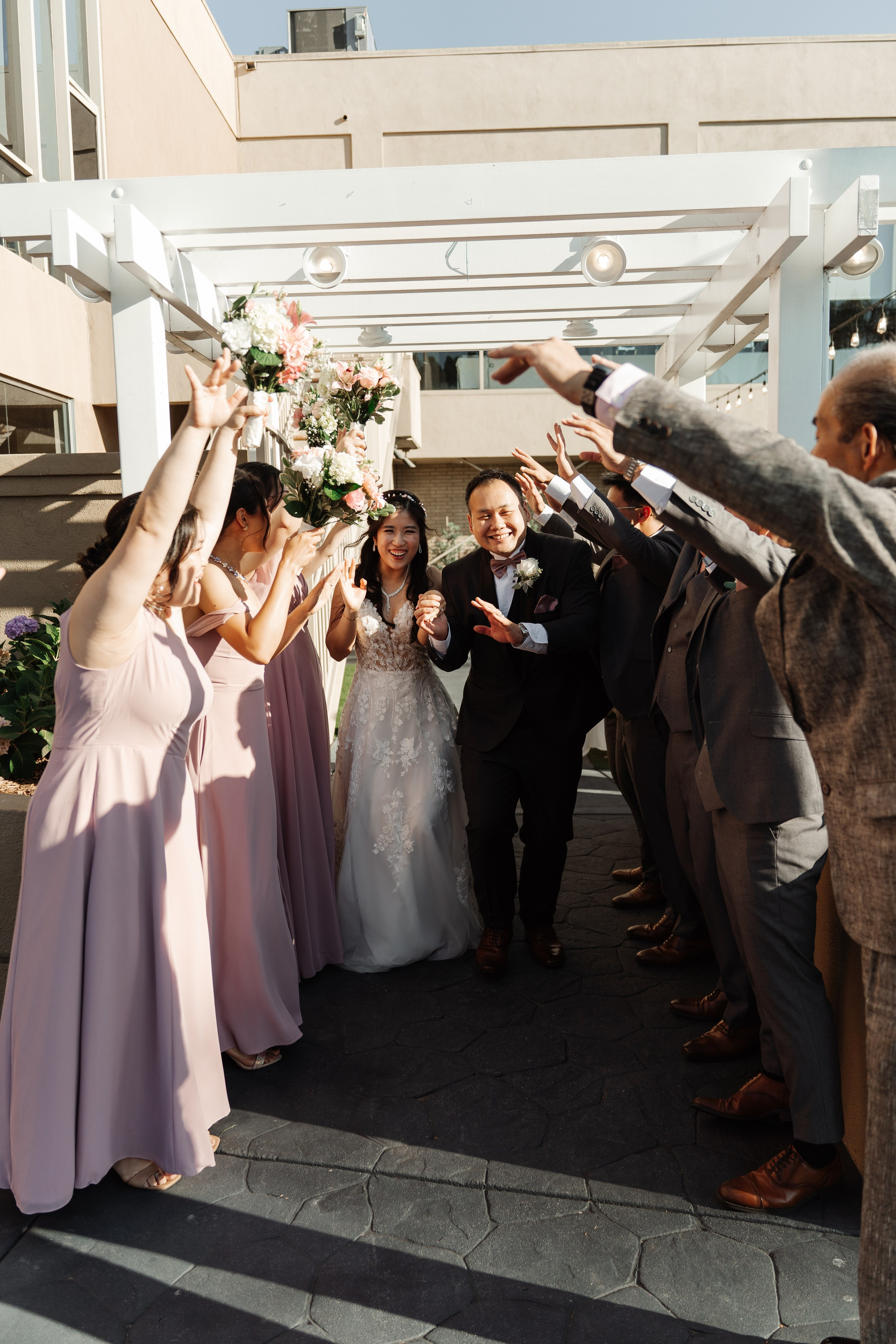 2025-08-16_AndreaChristopher. Ретушер Зенькевич Света