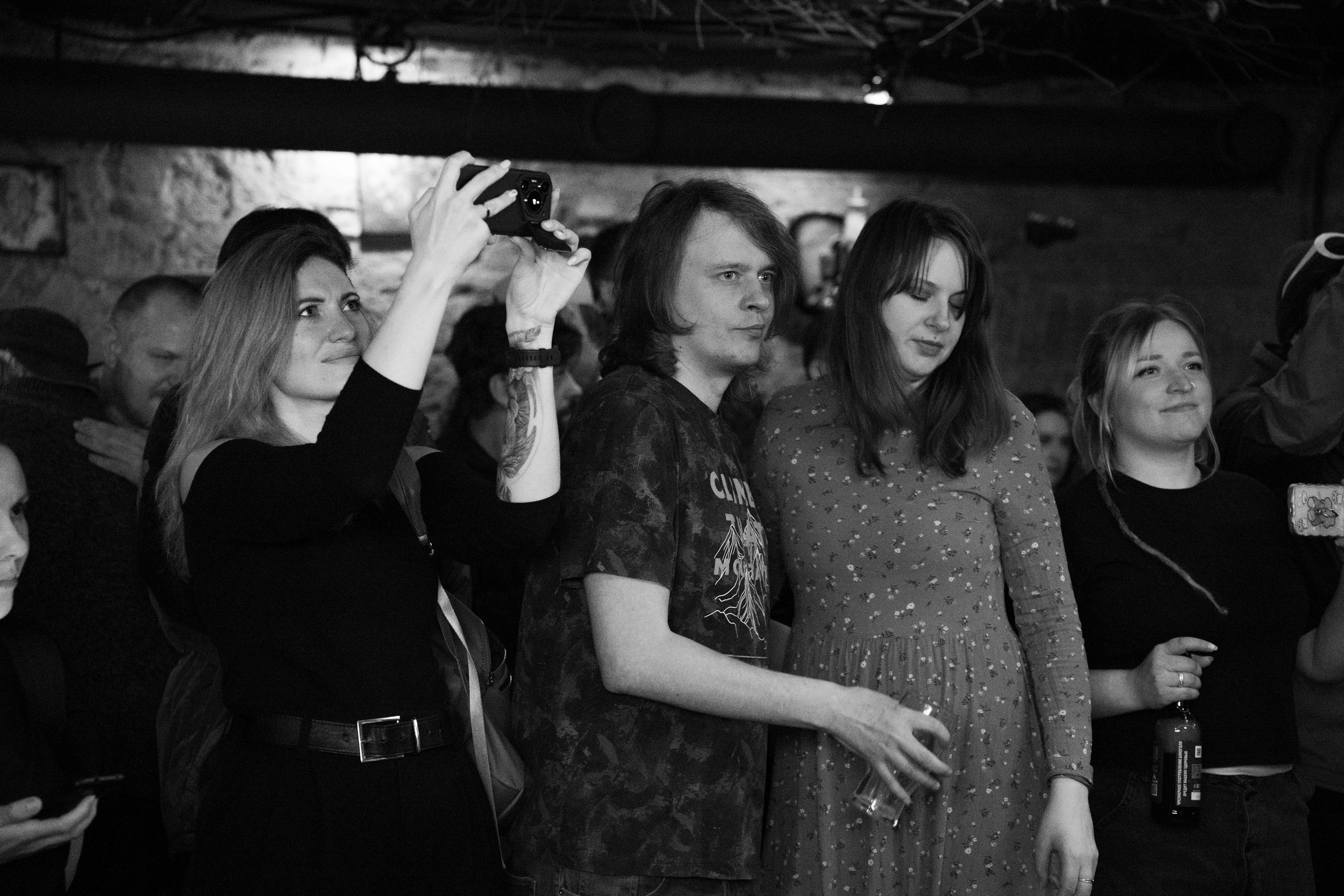 Сатива|Debaser. Концертный и репортажный фотограф в Санкт-Петербурге Слава Пахомов