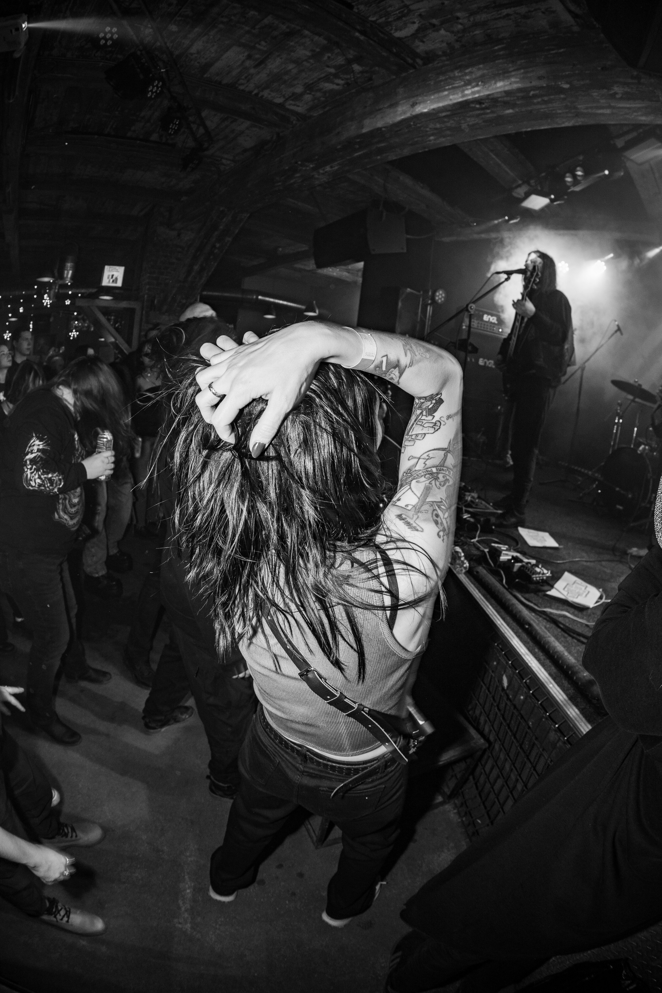 ИЛ • Minuala • Khlad|Цоколь 2.0. Концертный и репортажный фотограф в Санкт-Петербурге Слава Пахомов