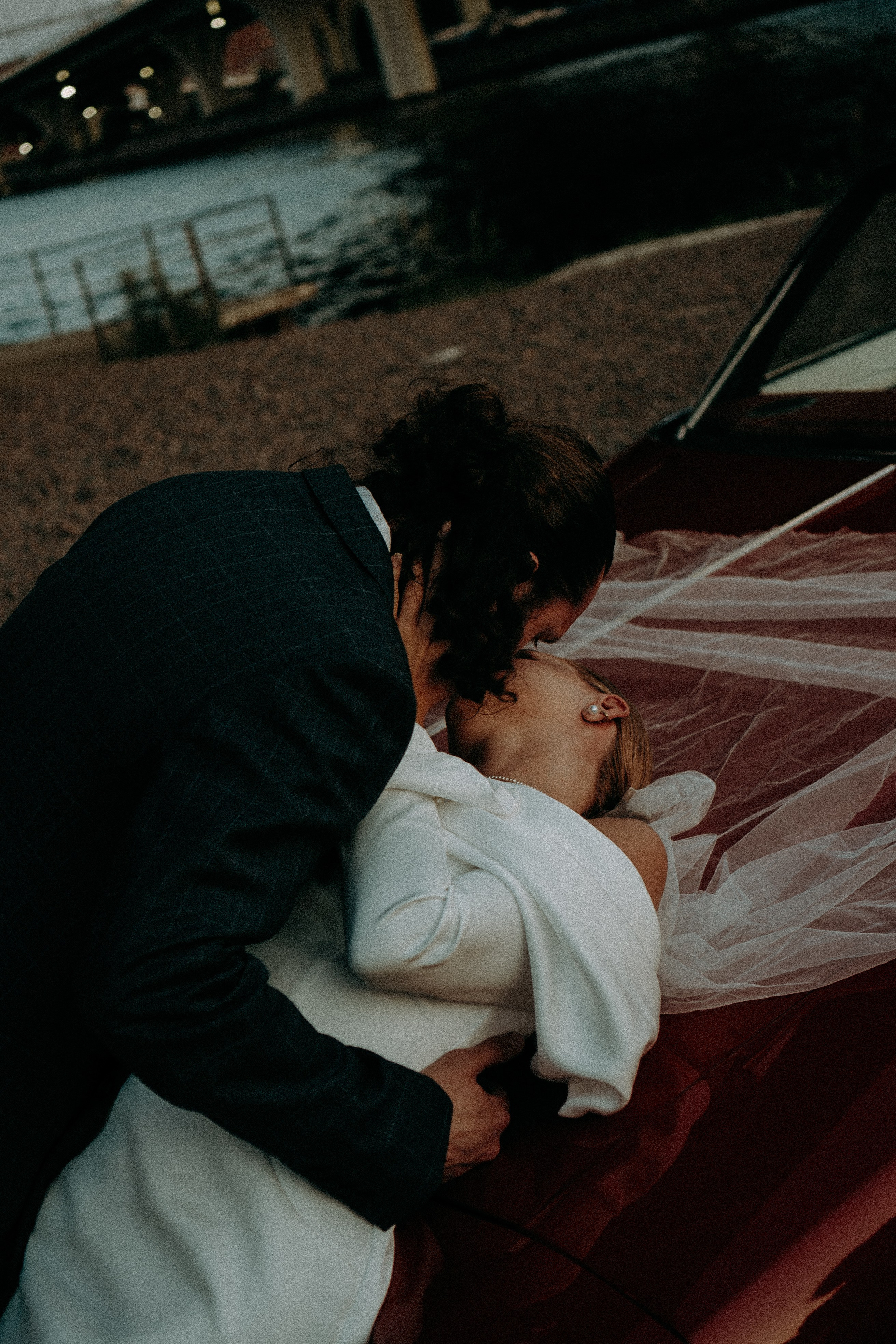 СВАДЕБНАЯ СЬЕМКА ВОЗЛЕ МСОТА БЕТАНКУРА НА КАБРИОЛЕТЕ. Профессиональный фотограф, Санкт-Петербург — Виктория Богомолова