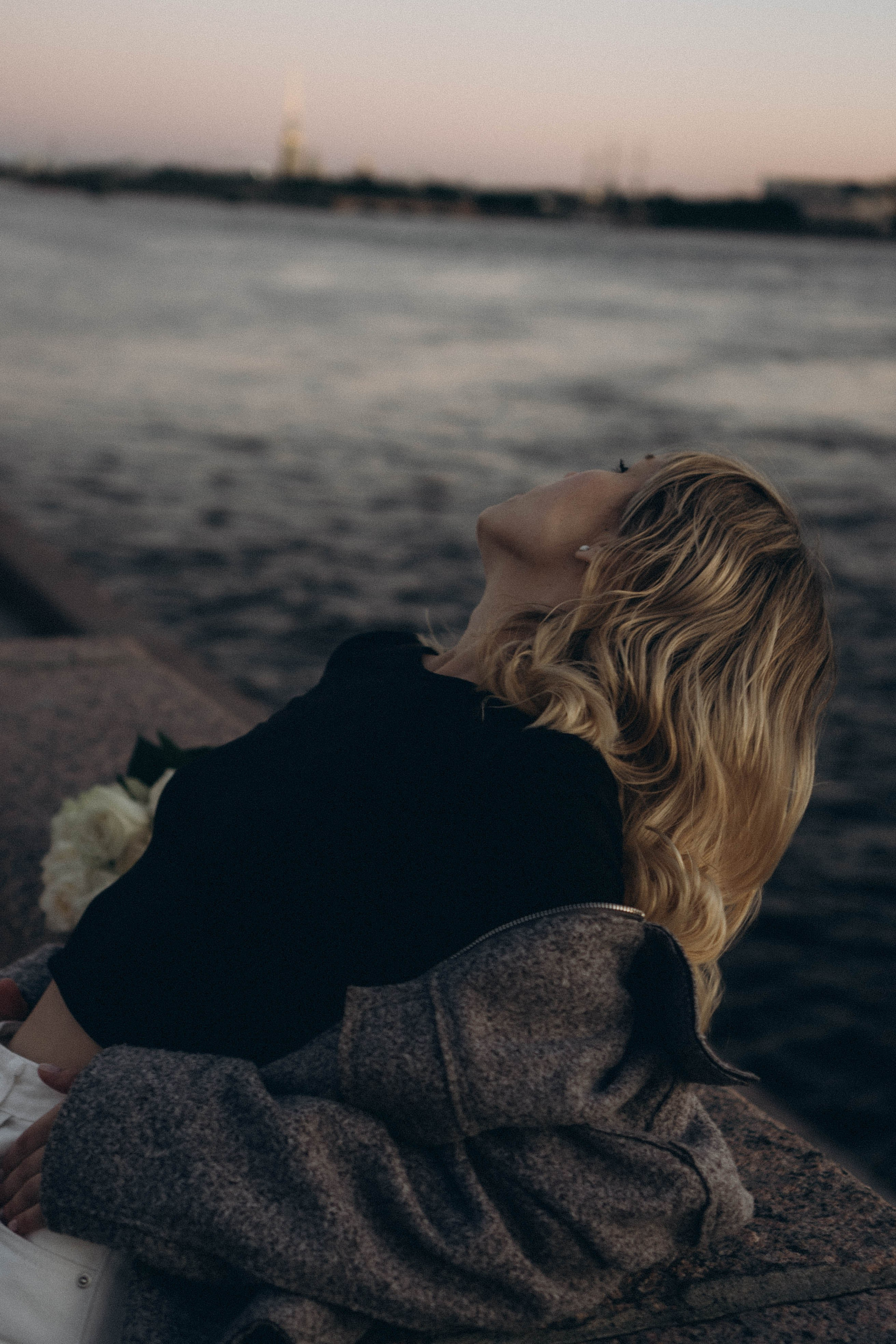 ПРОГУЛКА ПО ГОРОДУ В БЕЛЫЕ НОЧИ (другой вариант). Профессиональный фотограф, Санкт-Петербург — Виктория Богомолова