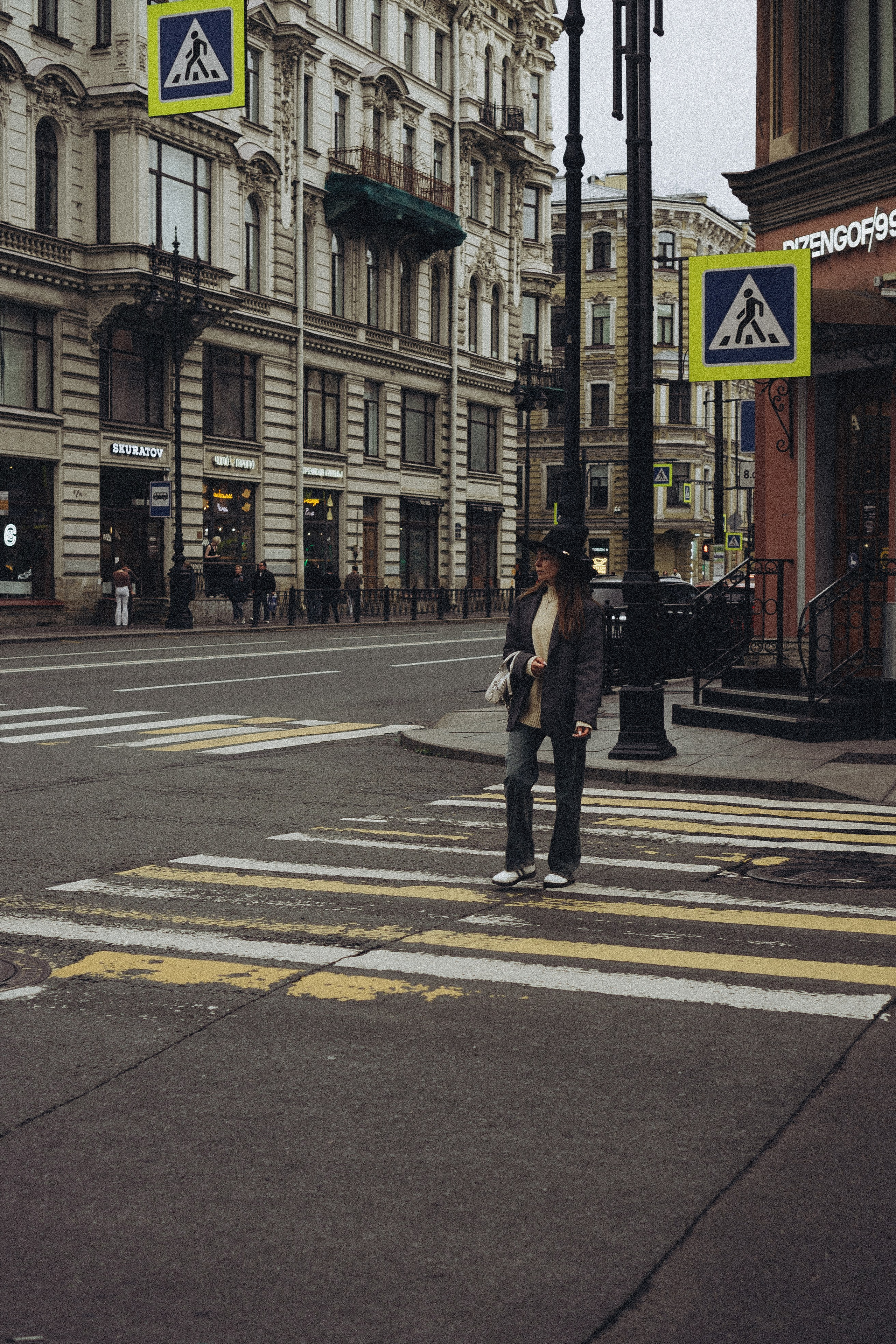 ПРОГУЛКА НА ЧЕРНЫШЕВСКОЙ. Профессиональный фотограф, Санкт-Петербург — Виктория Богомолова