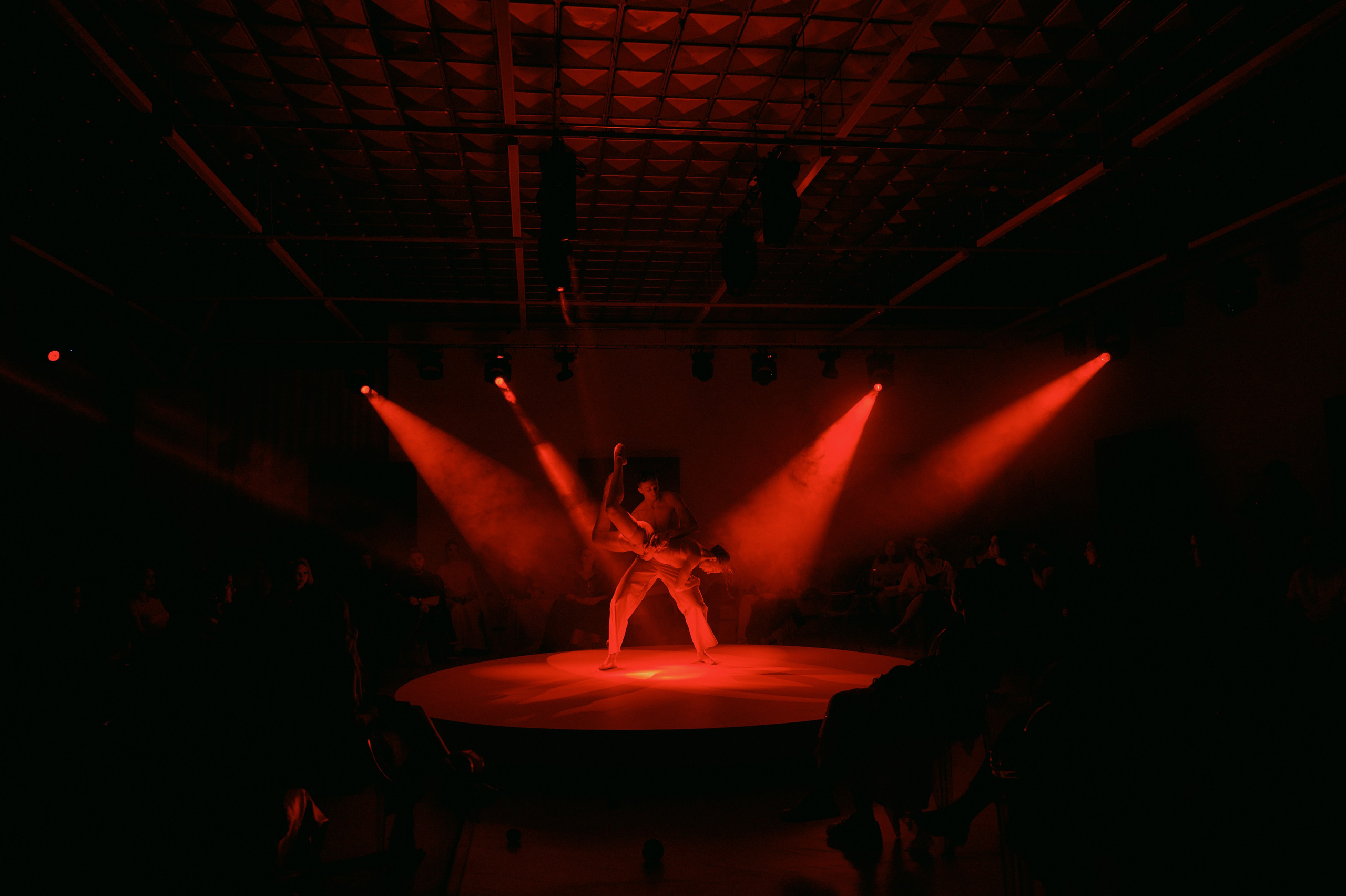 Перформанс СТЫД. Свадебный фотограф в Ростовe-на-Дону Анастасия Прутова