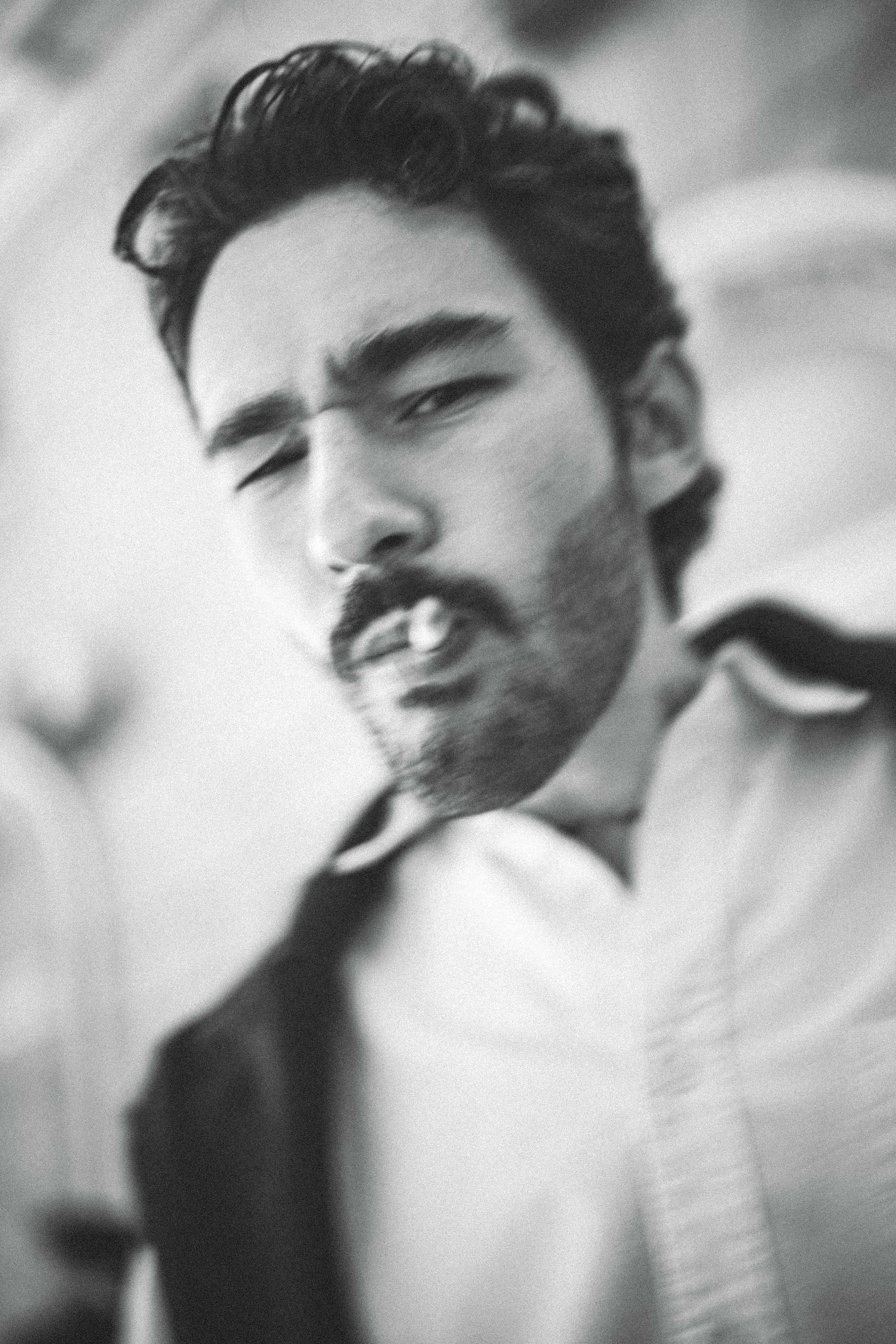 Николос. Zekons. Фото, видео, нейросети