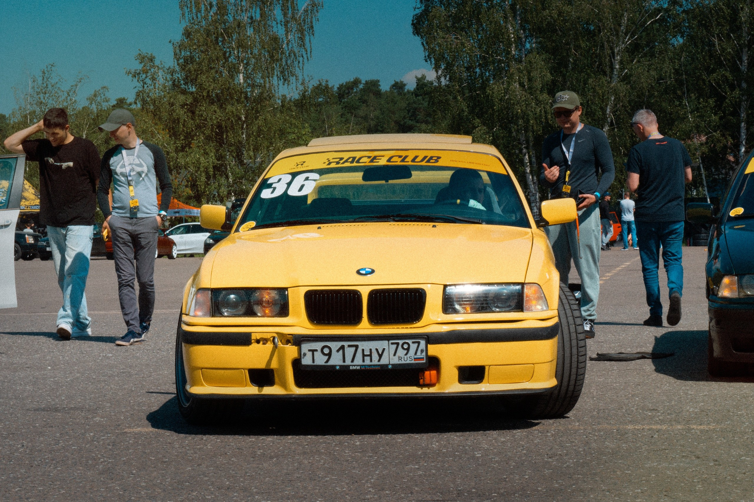 Auto. Фотограф Евгения Саботаж в г. Москва