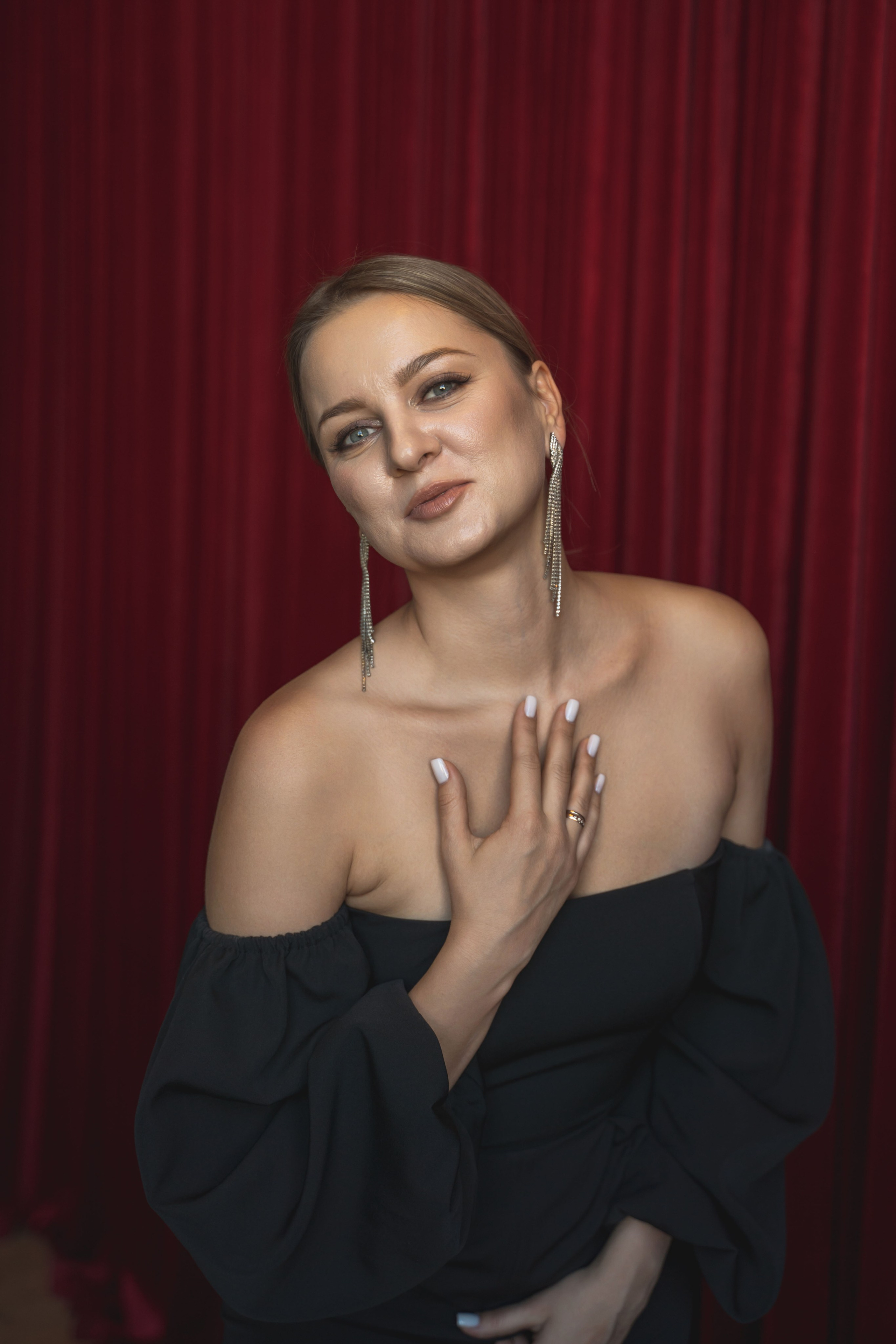 Елена. Главная