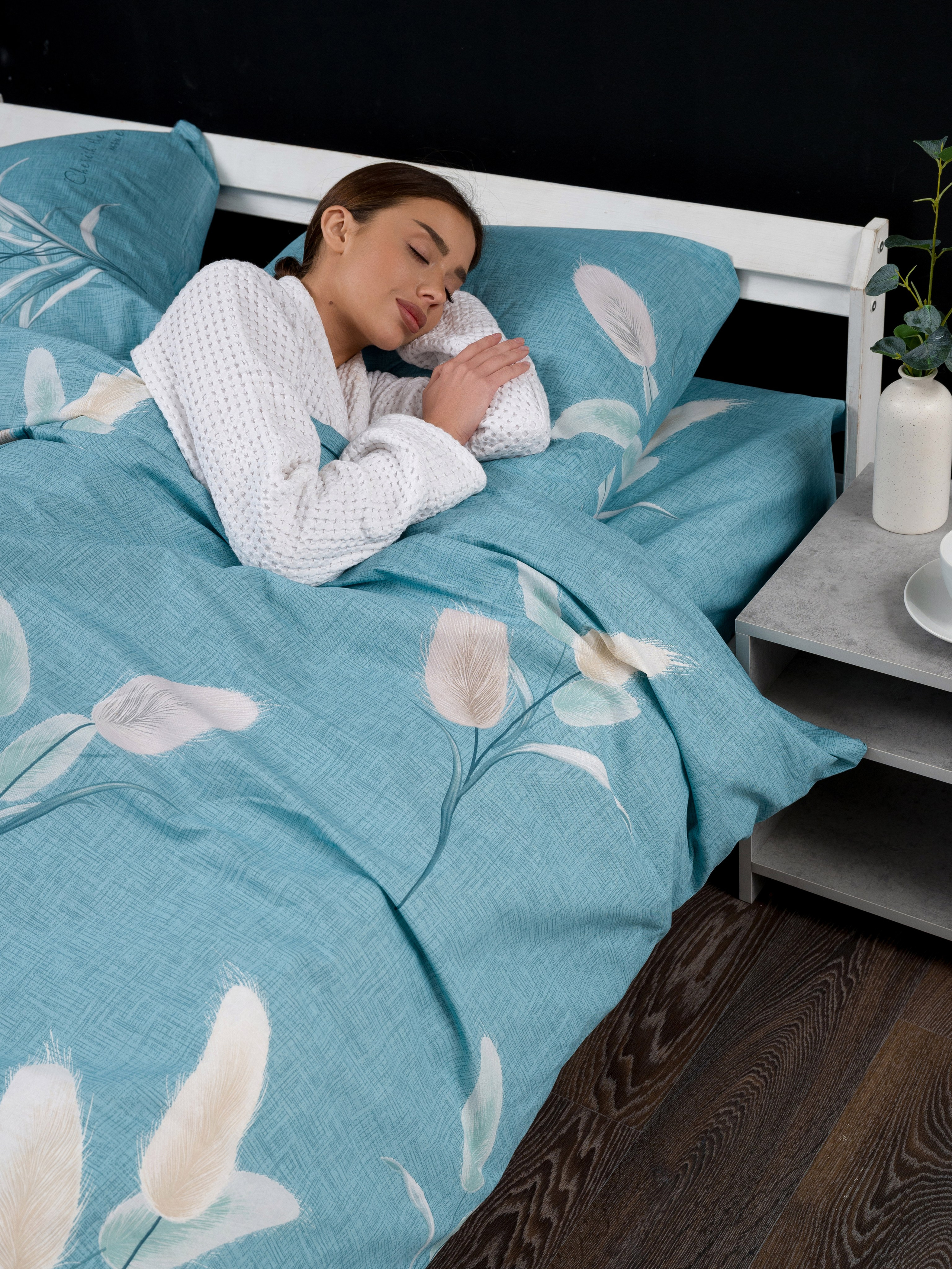 Съемка в студии «Изюм». Фотограф для маркетплейсов в г. Иваново Клещенок Юлия