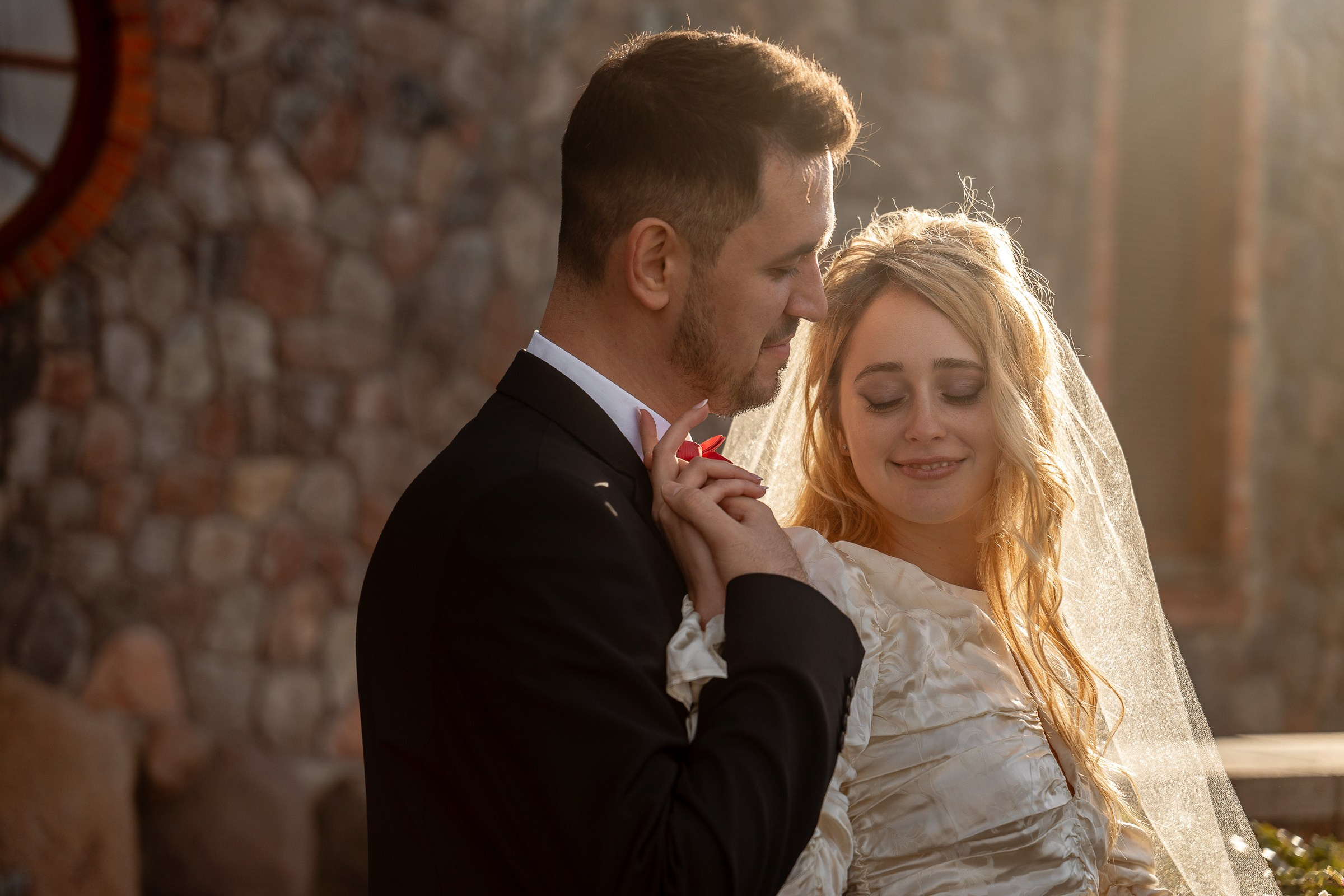 Кирилл и Эмми | Резиденция Королей, Замковый пруд. Фотограф Елена Медок Калининград